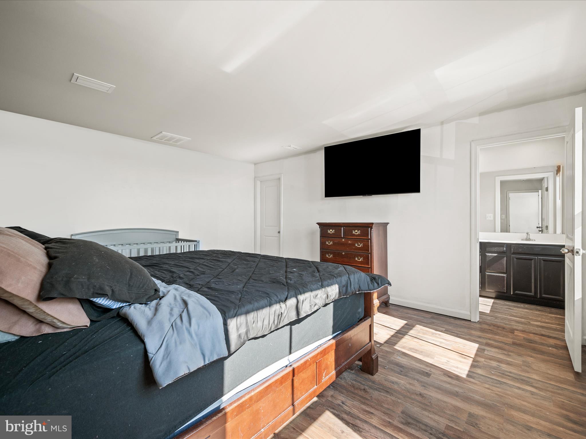 CHANDLERS GLEN - Residential