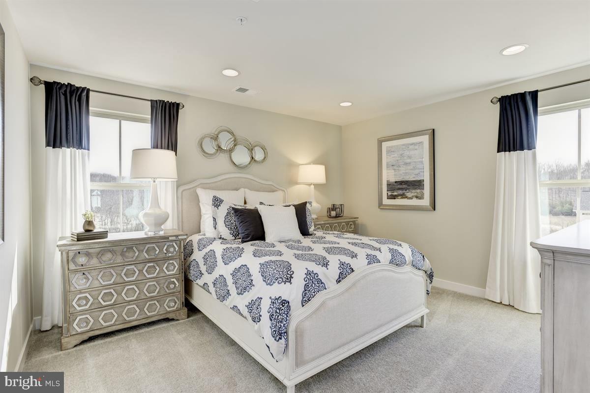 REGENTS GLEN - Residential