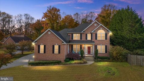 211 STILL WATER LANE HUNTINGTOWN MD 20639