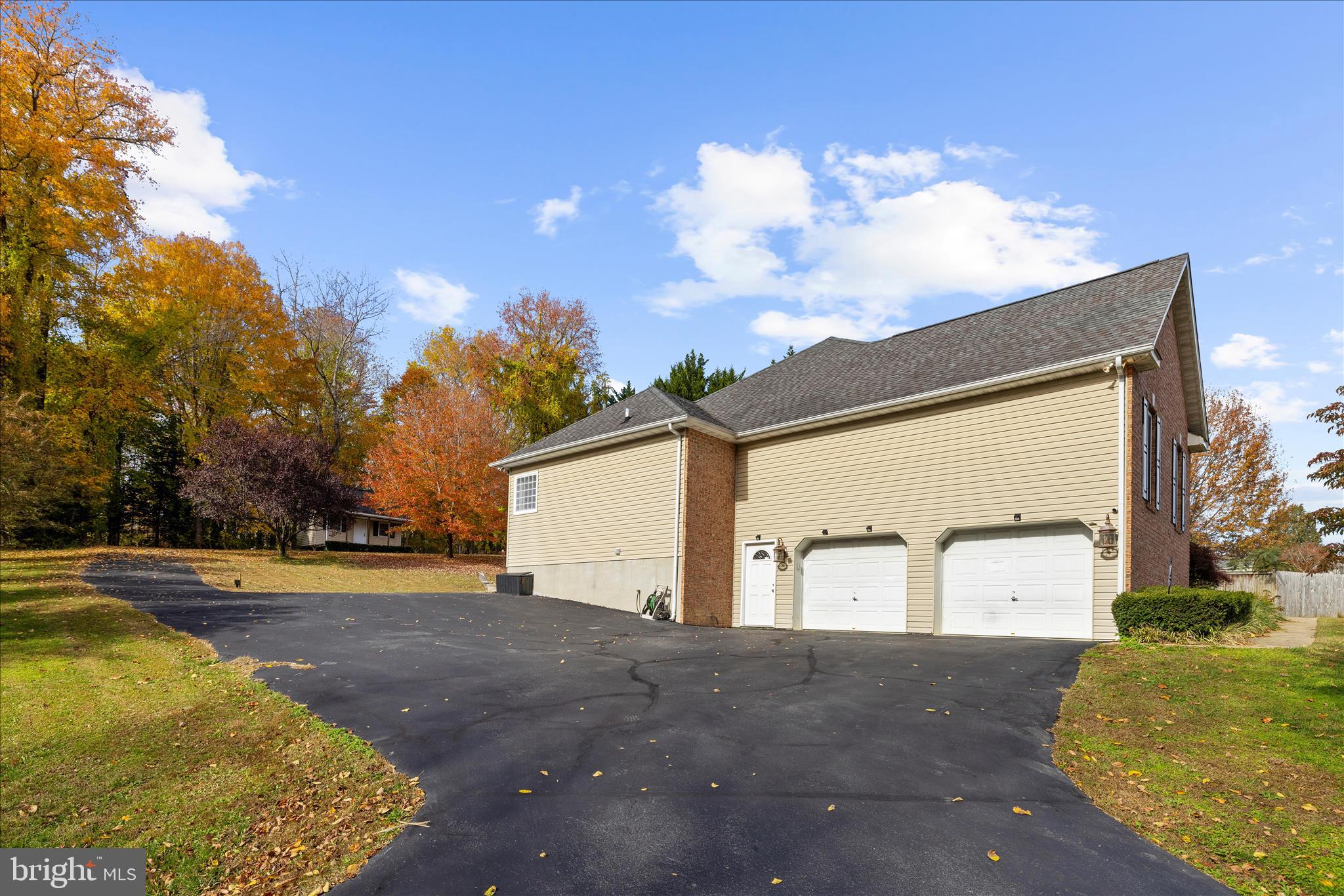 BROOKSIDE MEADOW - Residential