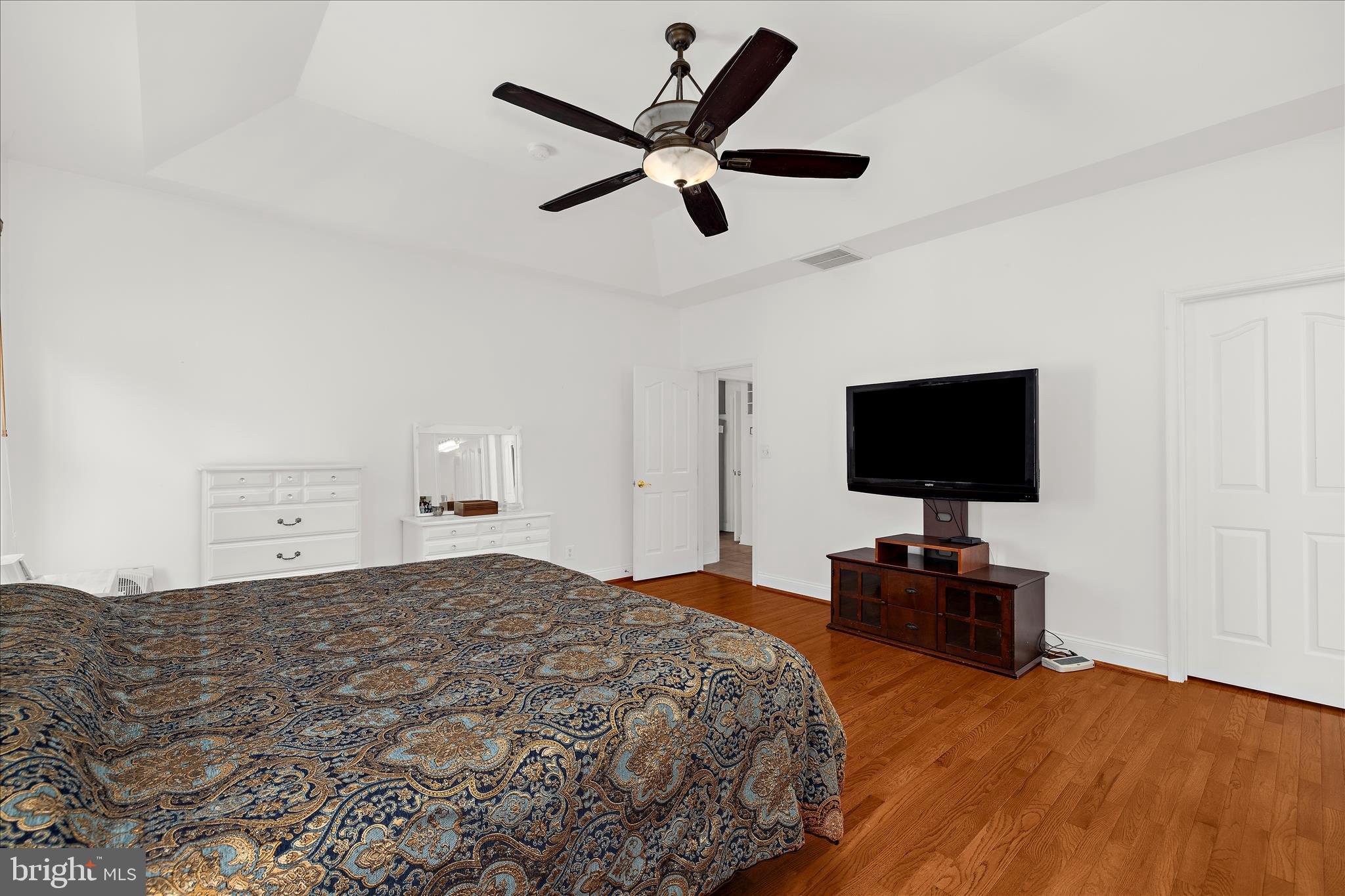 BROOKSIDE MEADOW - Residential