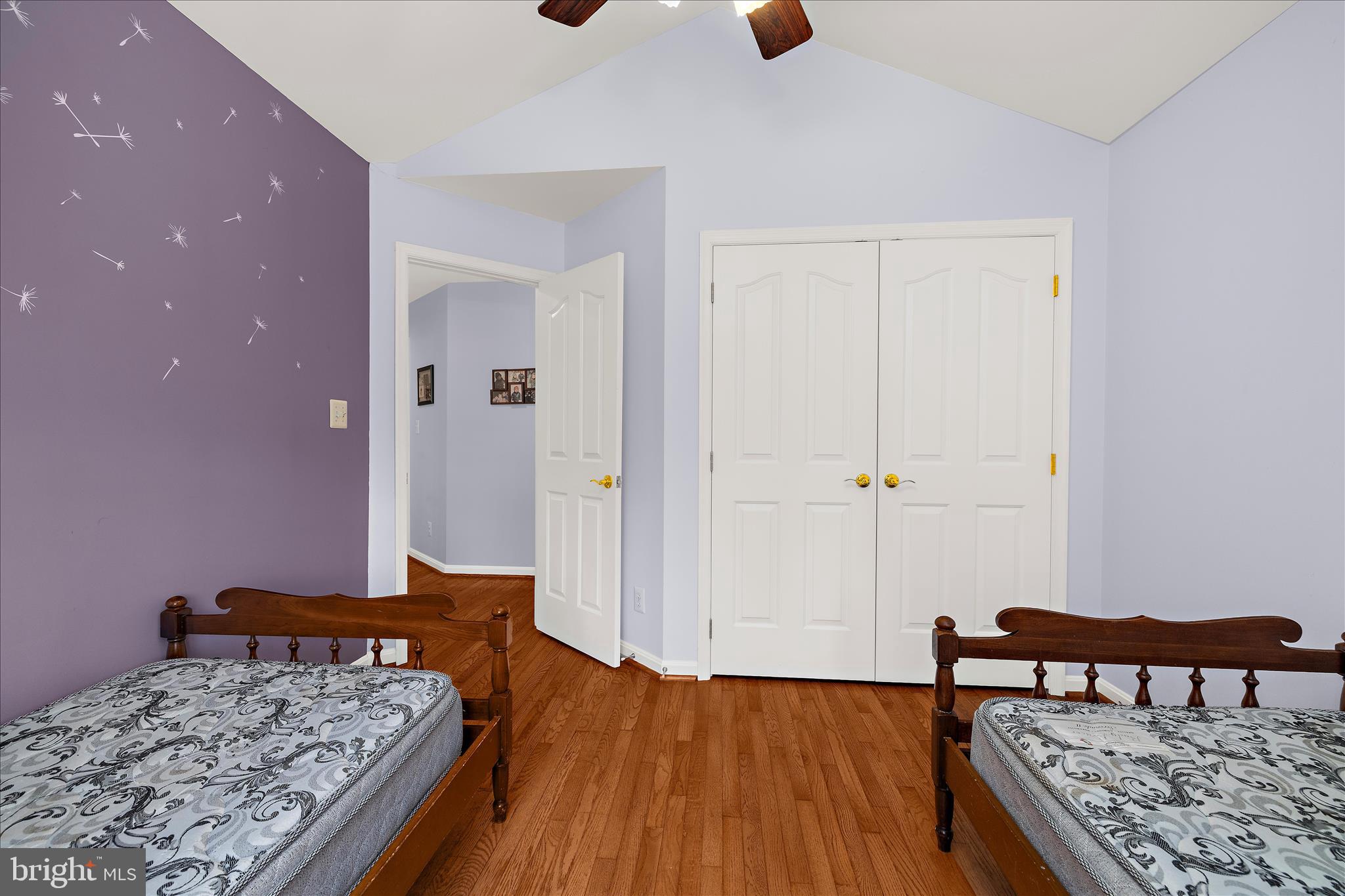 BROOKSIDE MEADOW - Residential