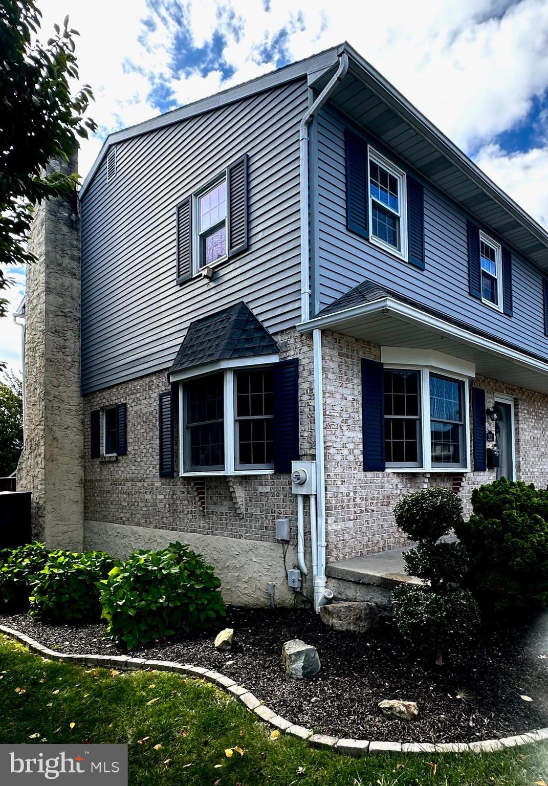 202 POPODICKON DRIVE