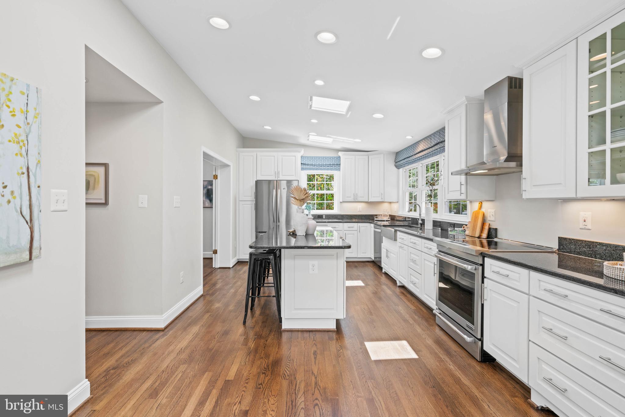 YORKTOWN VILLAGE - Residential