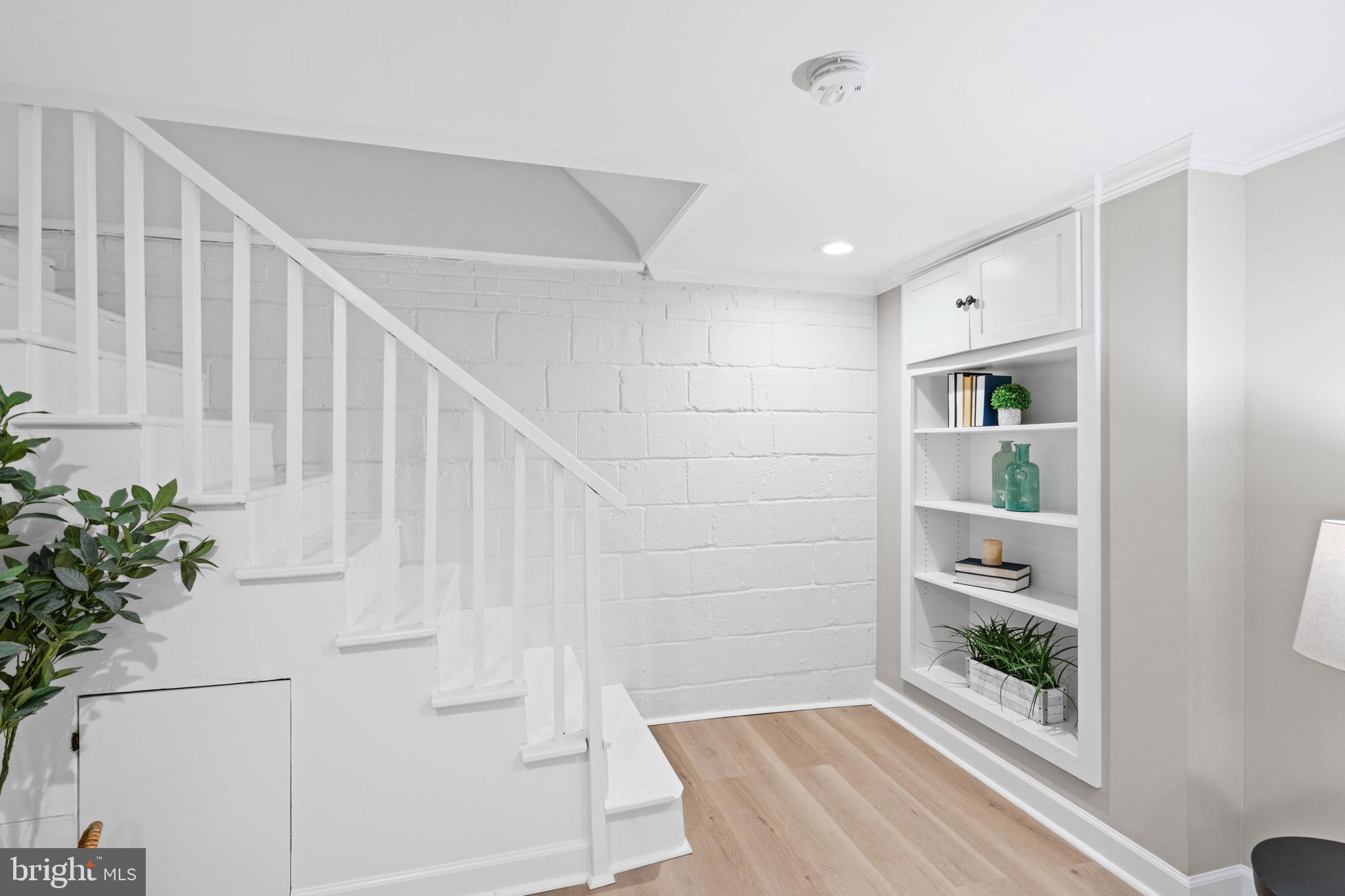 YORKTOWN VILLAGE - Residential