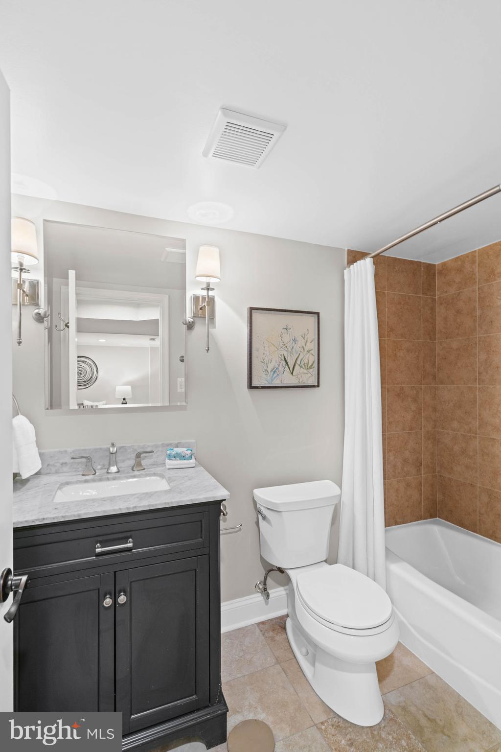 YORKTOWN VILLAGE - Residential