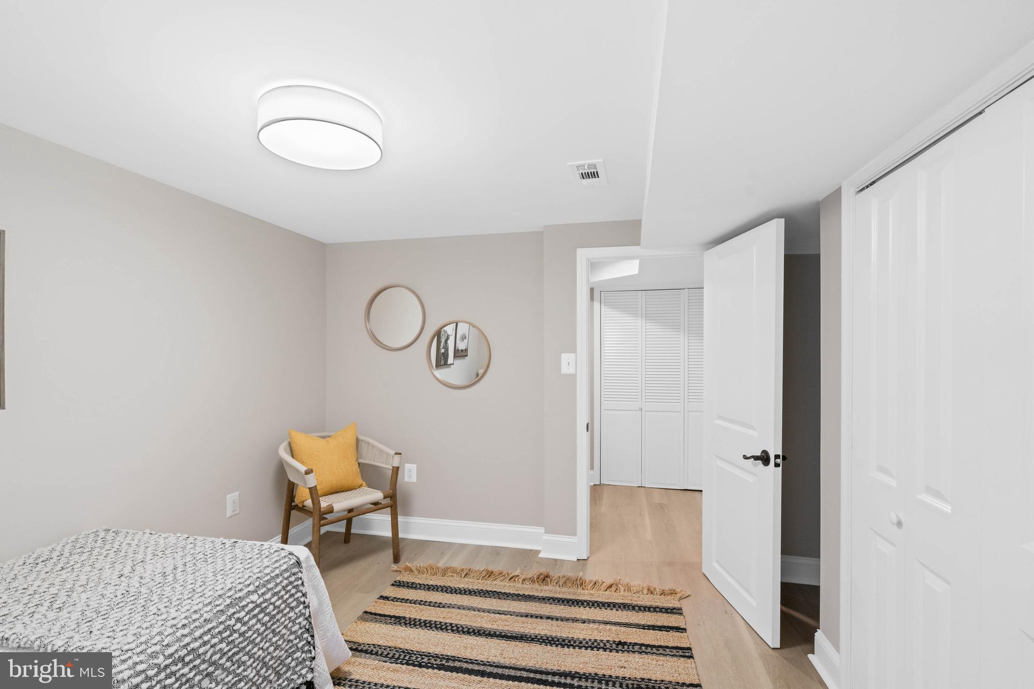 YORKTOWN VILLAGE - Residential