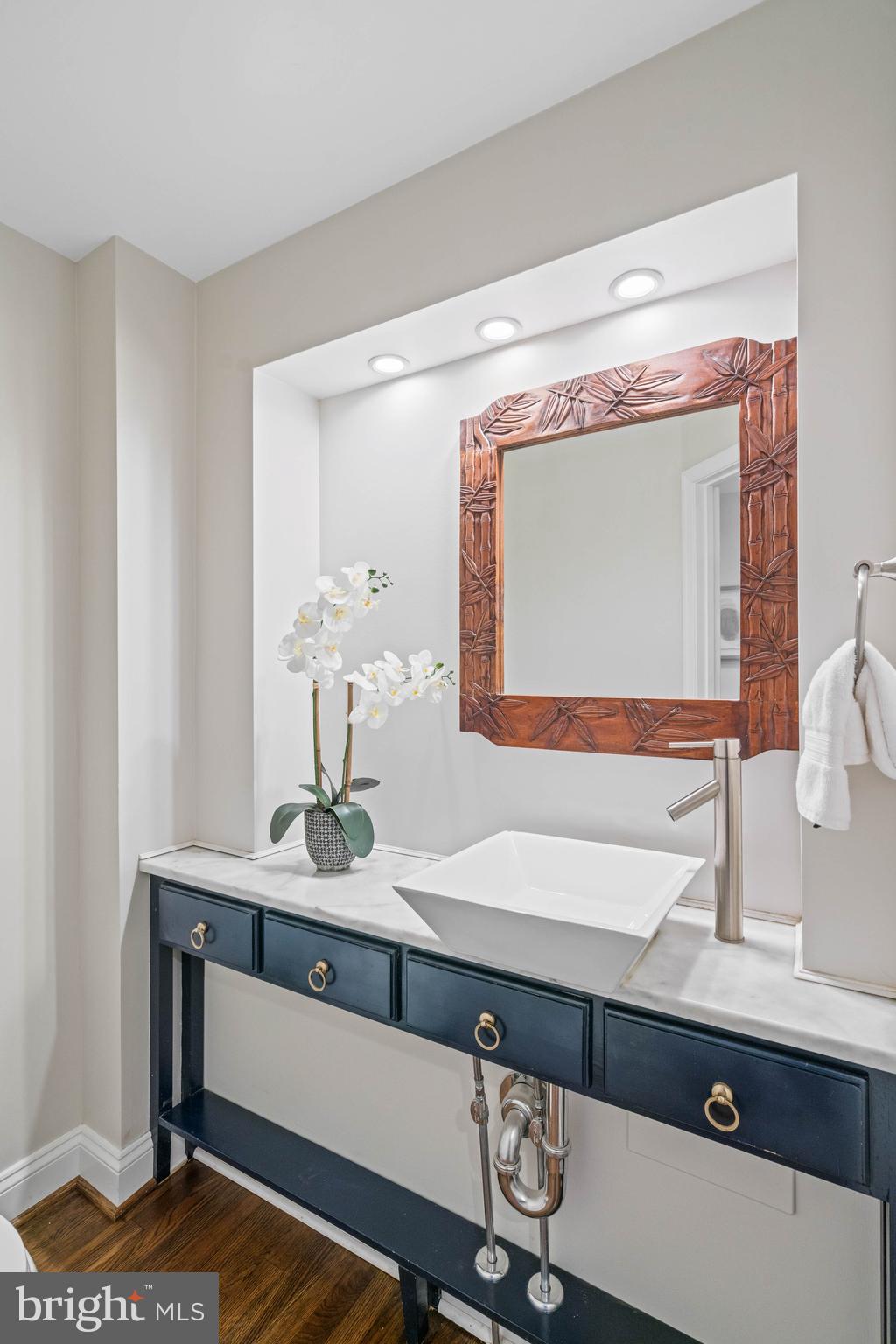 YORKTOWN VILLAGE - Residential