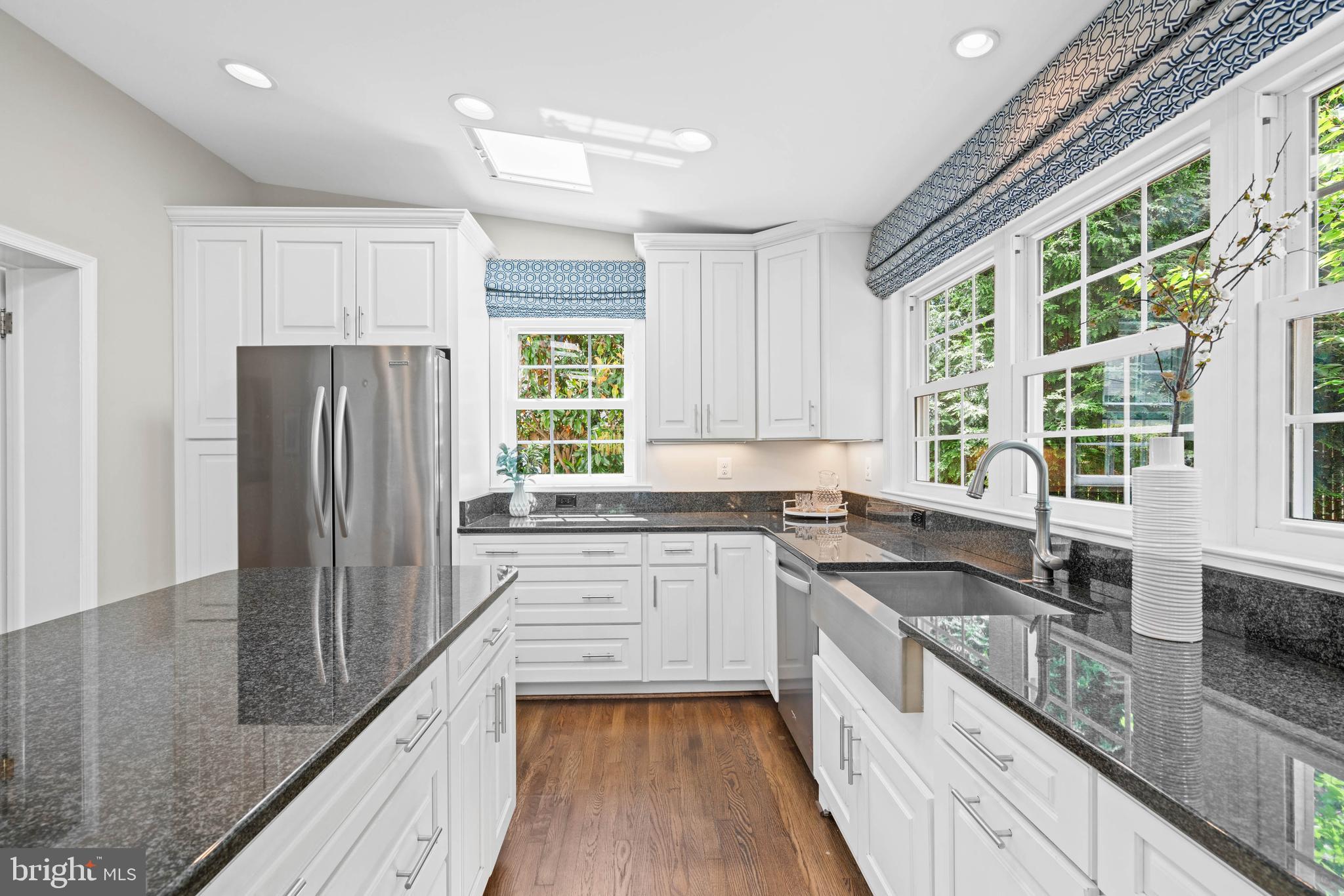 YORKTOWN VILLAGE - Residential