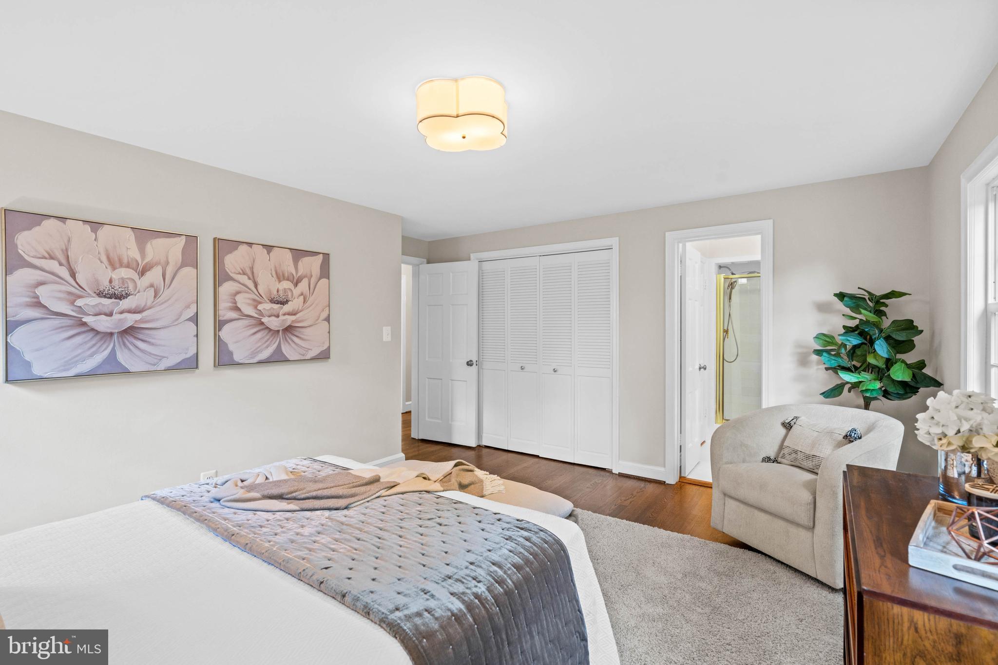 YORKTOWN VILLAGE - Residential