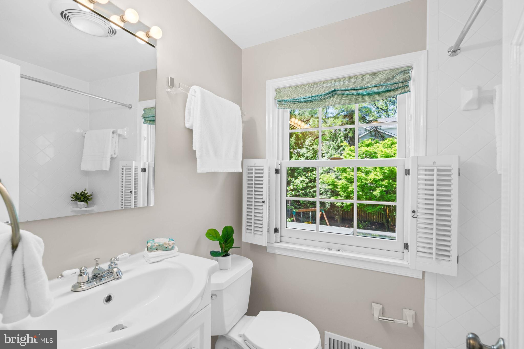 YORKTOWN VILLAGE - Residential