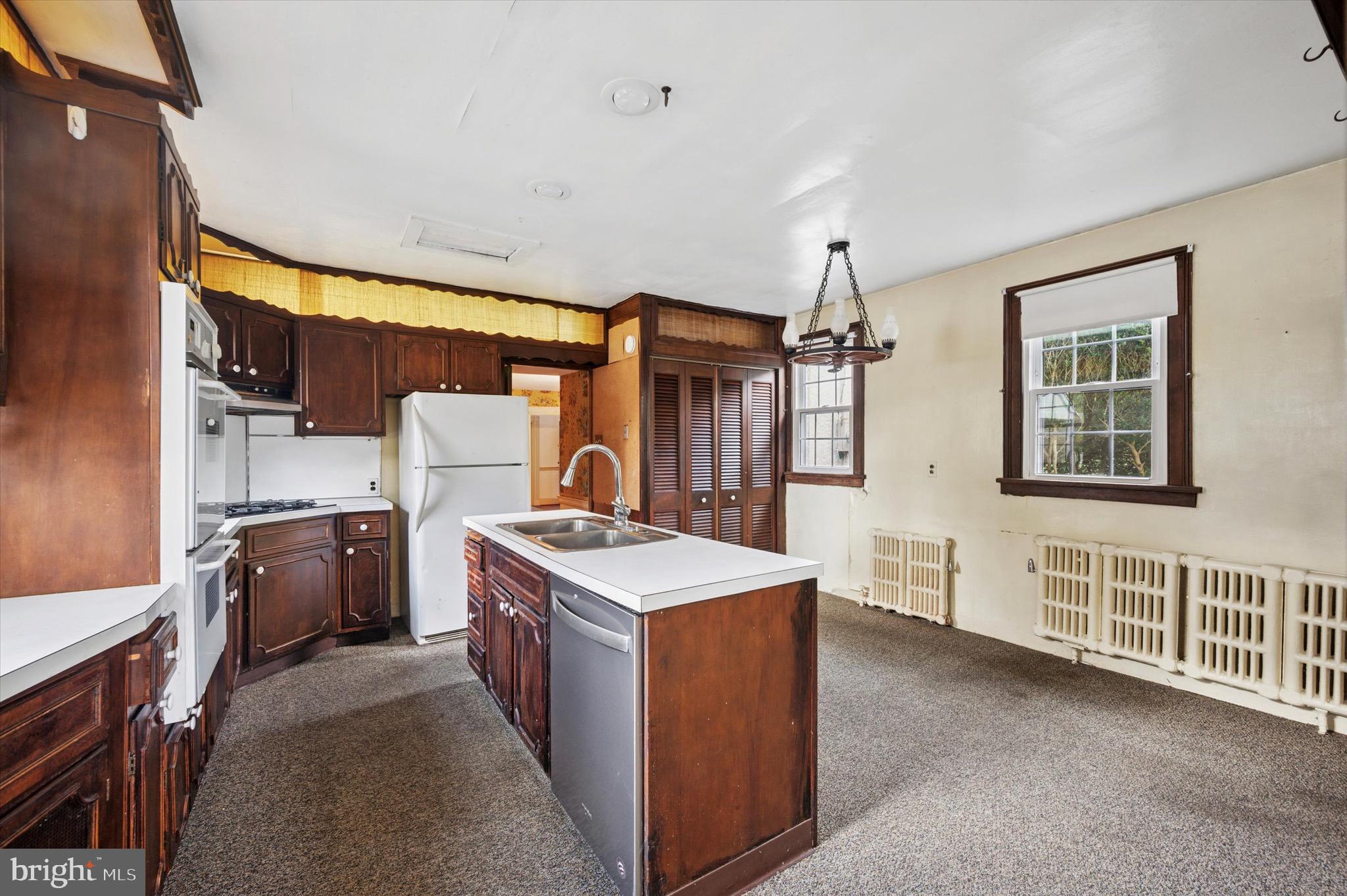 FLOURTOWN - Residential