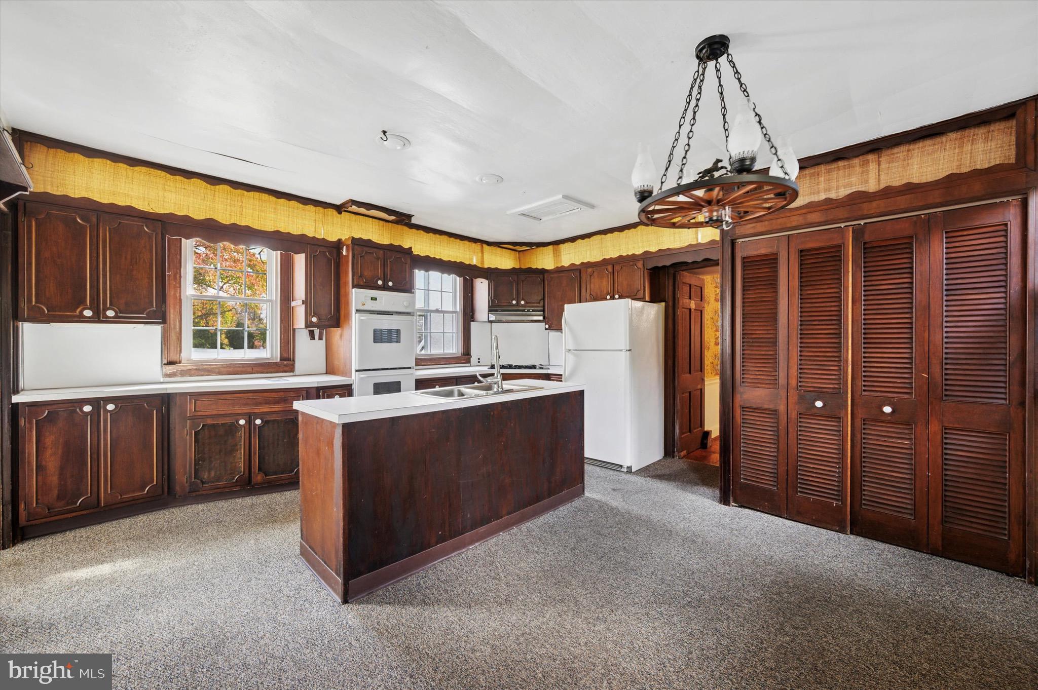 FLOURTOWN - Residential