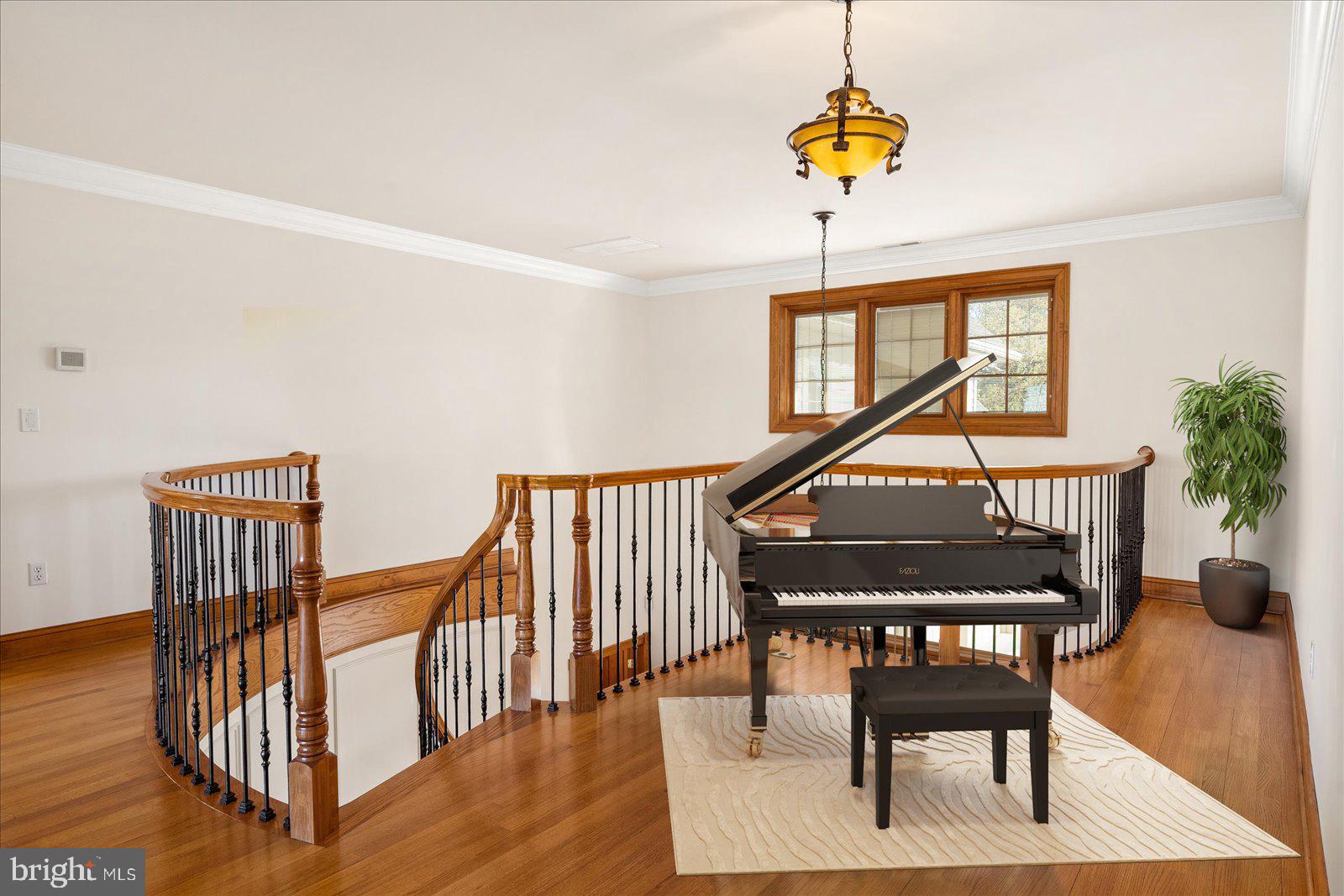 BAY COLONY - Residential