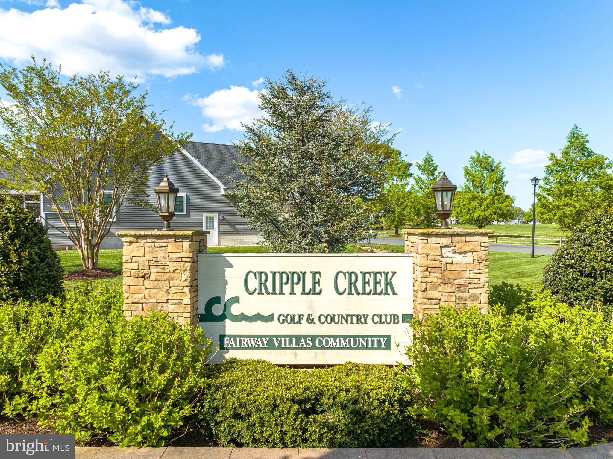 BAY COLONY - Residential