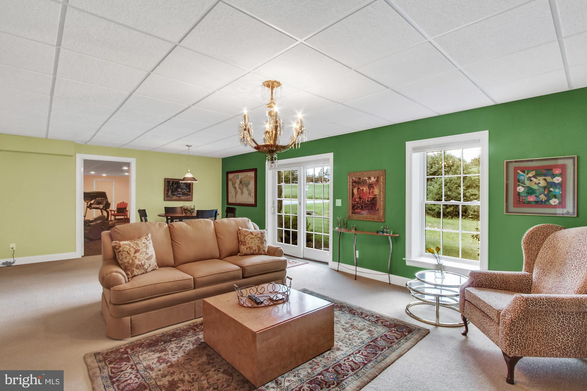 YORK TWP - Residential