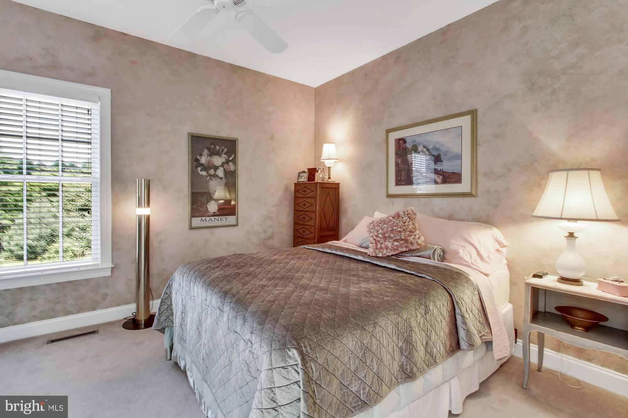 YORK TWP - Residential