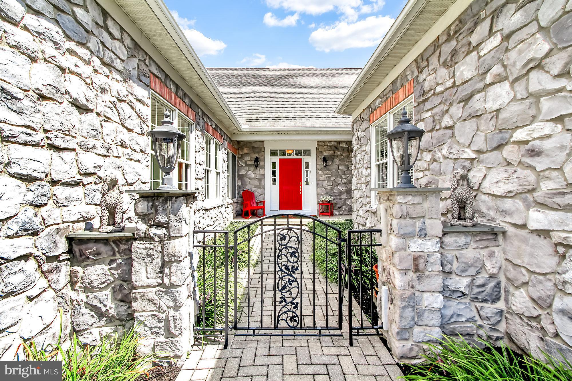 YORK TWP - Residential