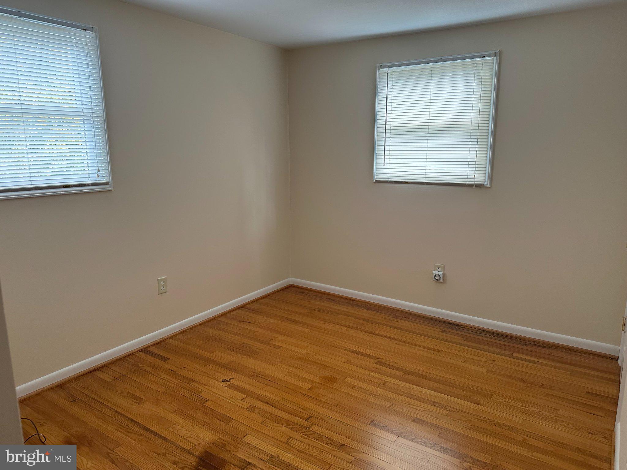 STRATFORD - Residential