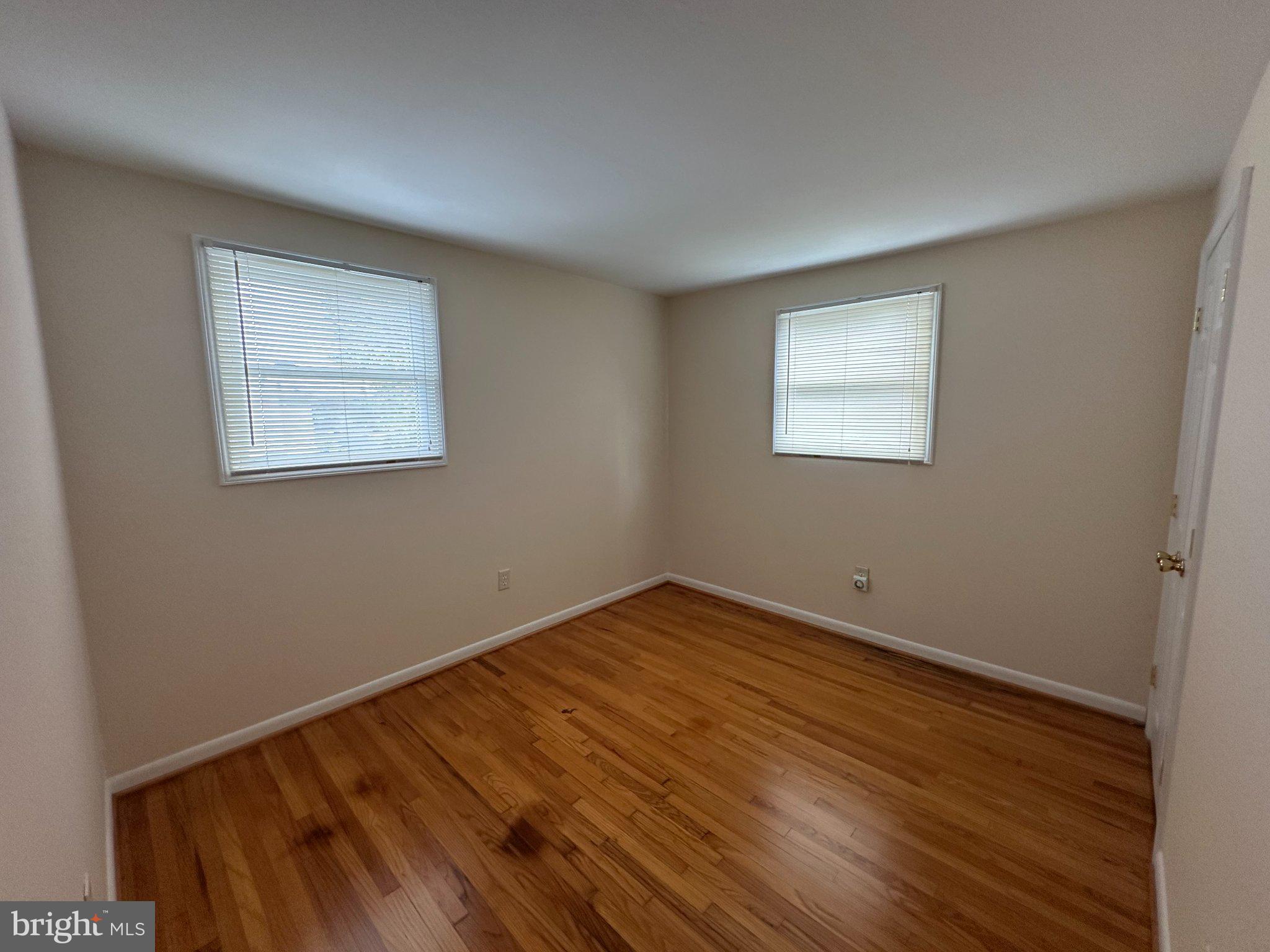 STRATFORD - Residential