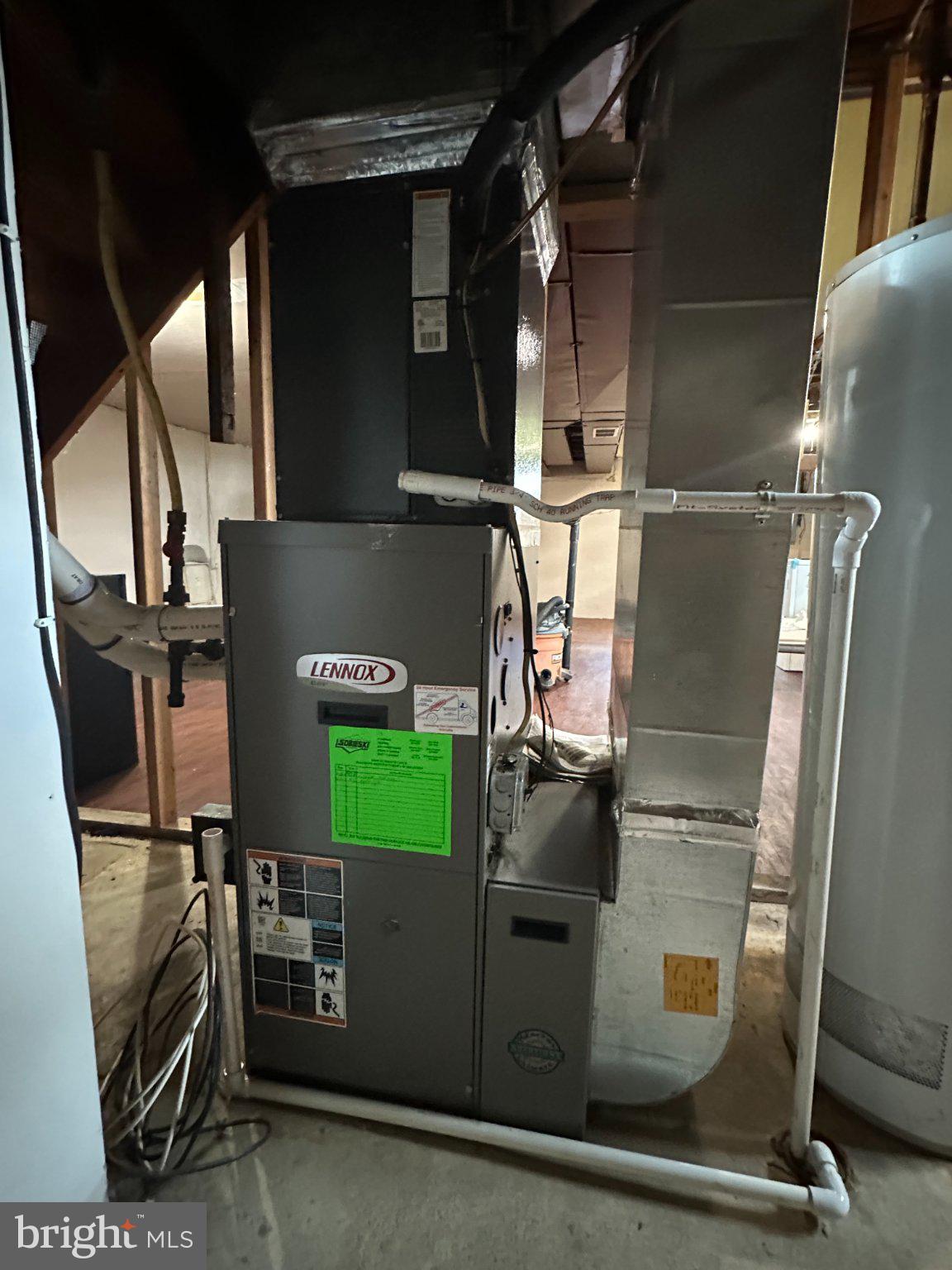 STRATFORD - Residential