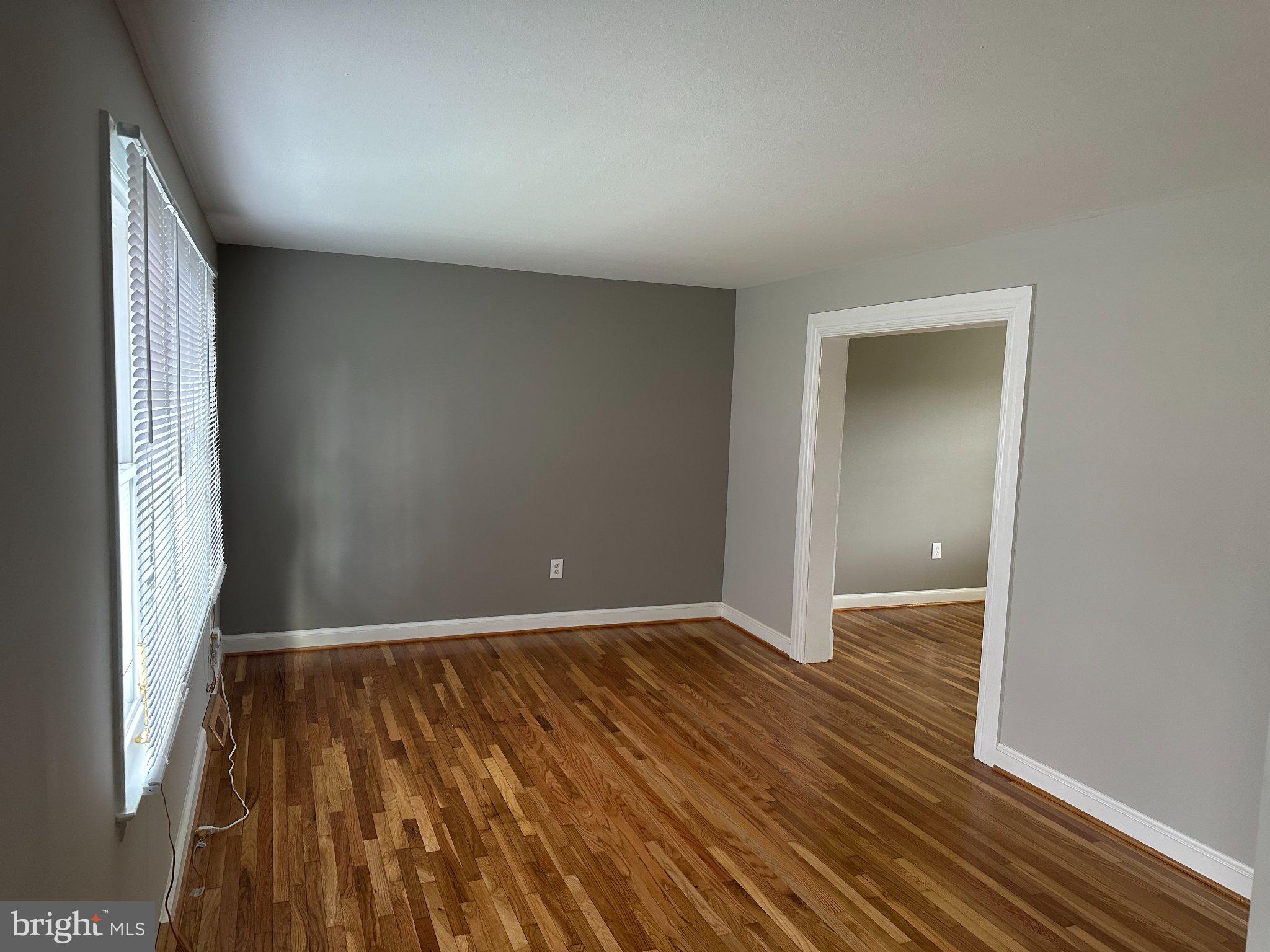 STRATFORD - Residential