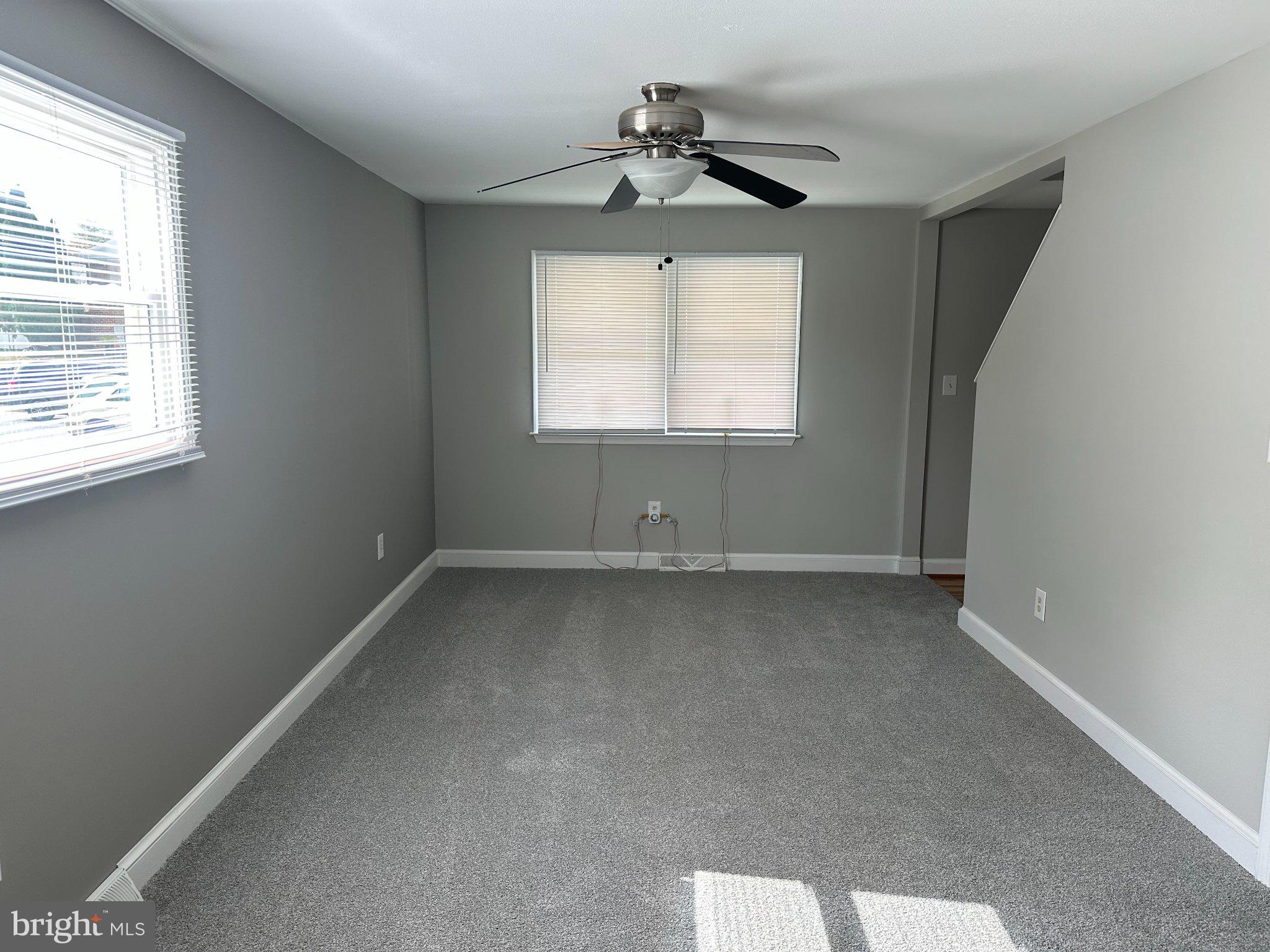 STRATFORD - Residential