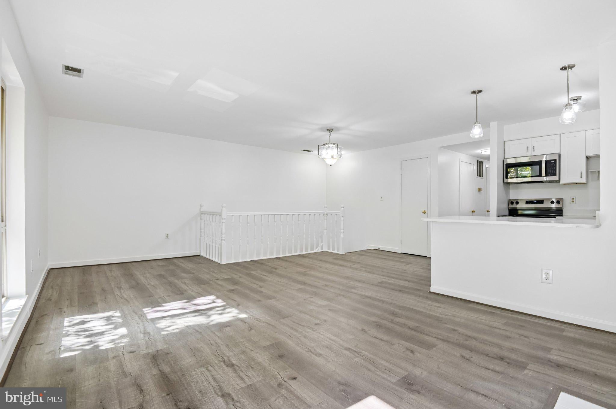 144 W BARRE STREET