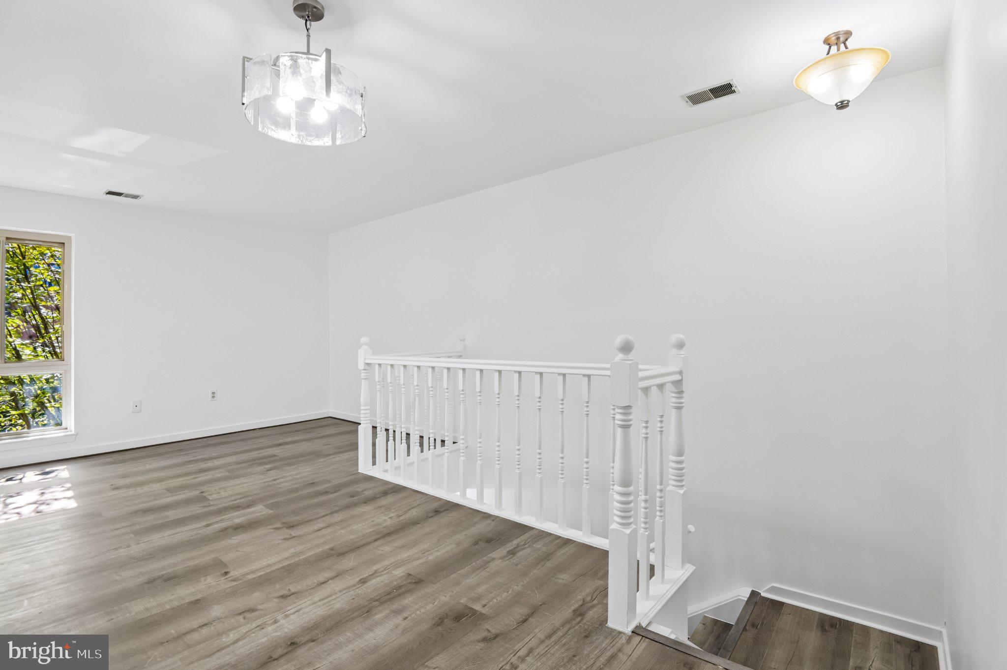 144 W BARRE STREET