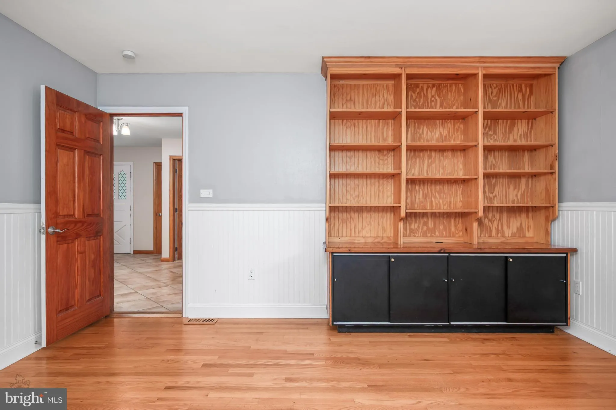 Allentown, Pennsylvania 18103, United States, 4 Bedrooms Bedrooms, ,3 BathroomsBathrooms,Residential,Pending,155295