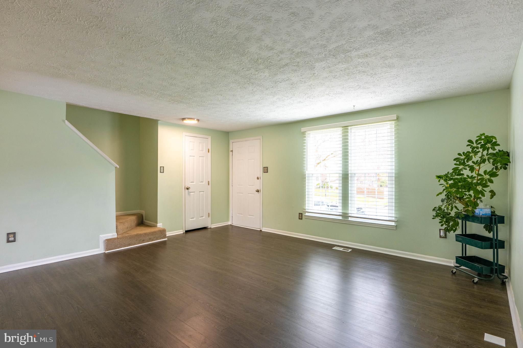 RIDGELY CHOICE - Residential