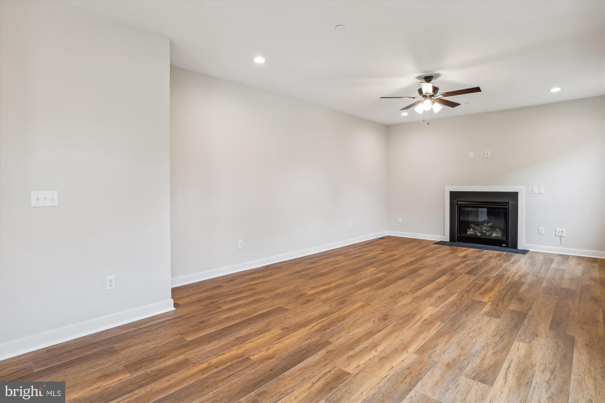 PASADENA - Residential