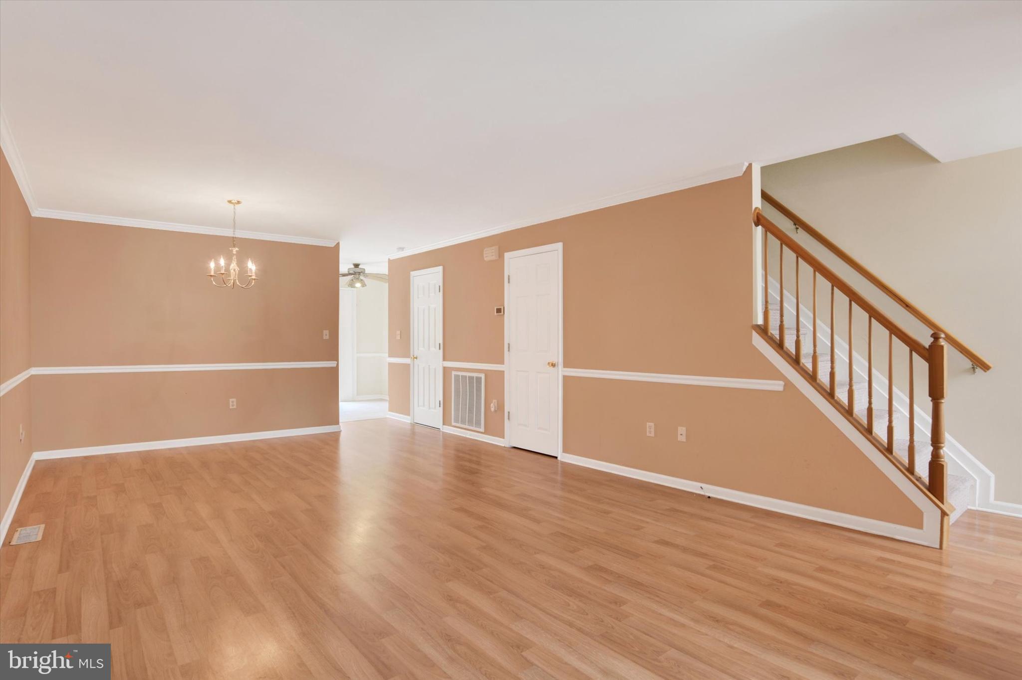 2534 INTERSTATE DRIVE