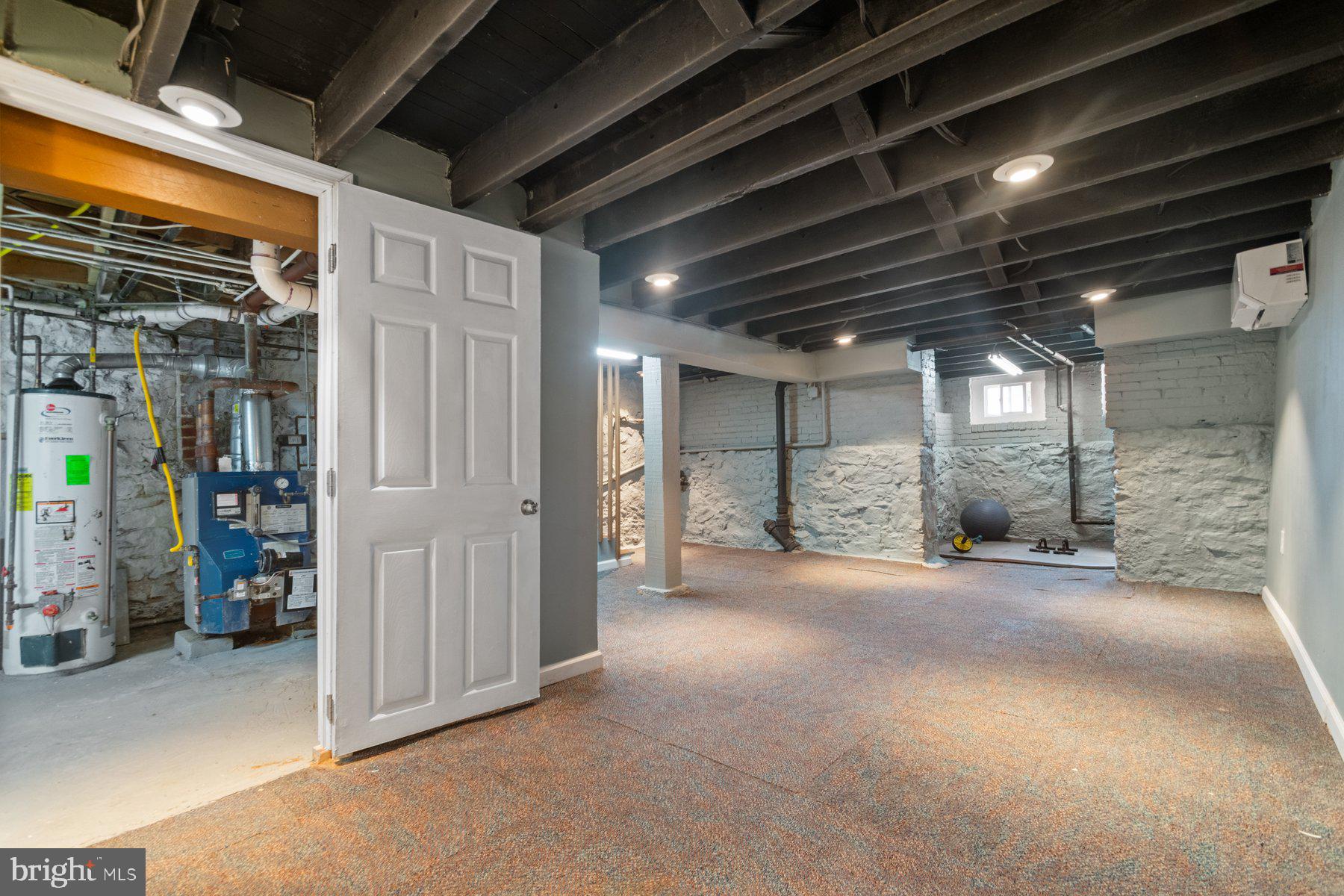 RICHNOR SPRINGS - Residential