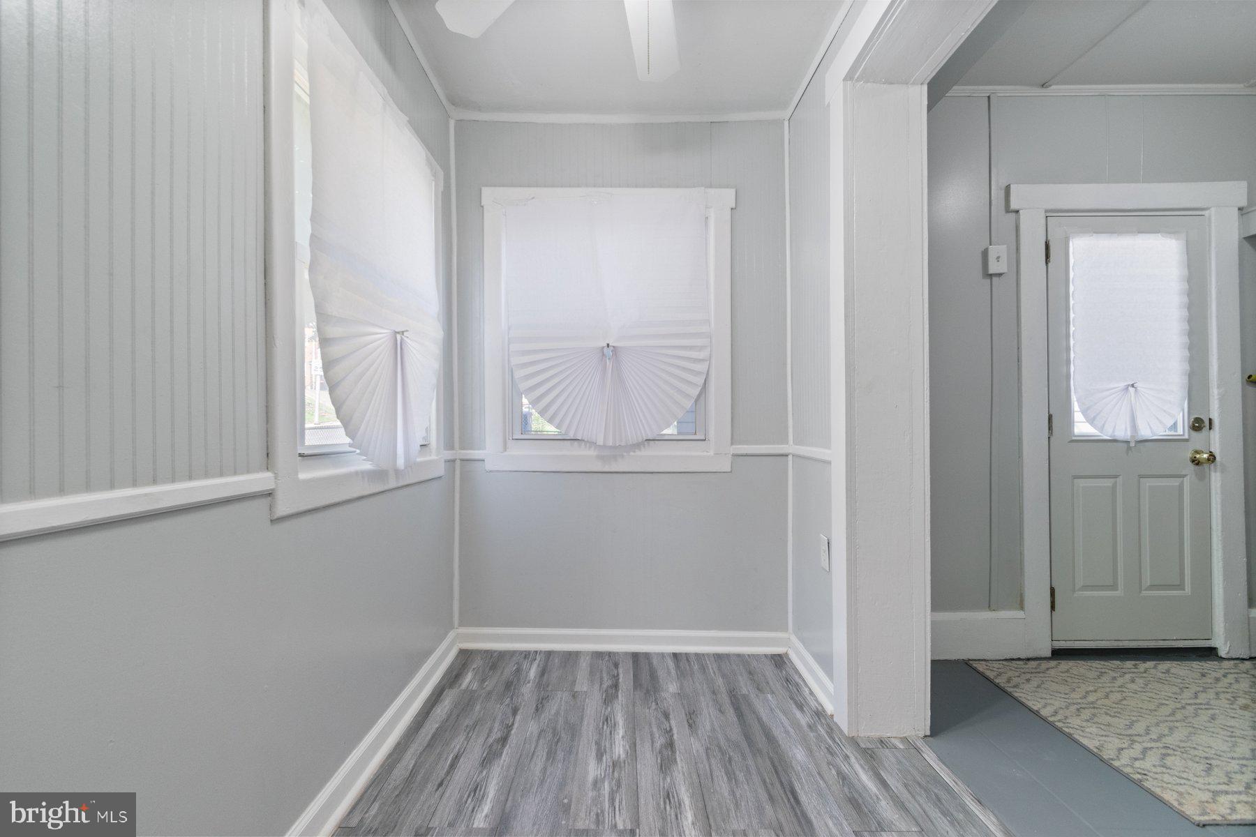 RICHNOR SPRINGS - Residential