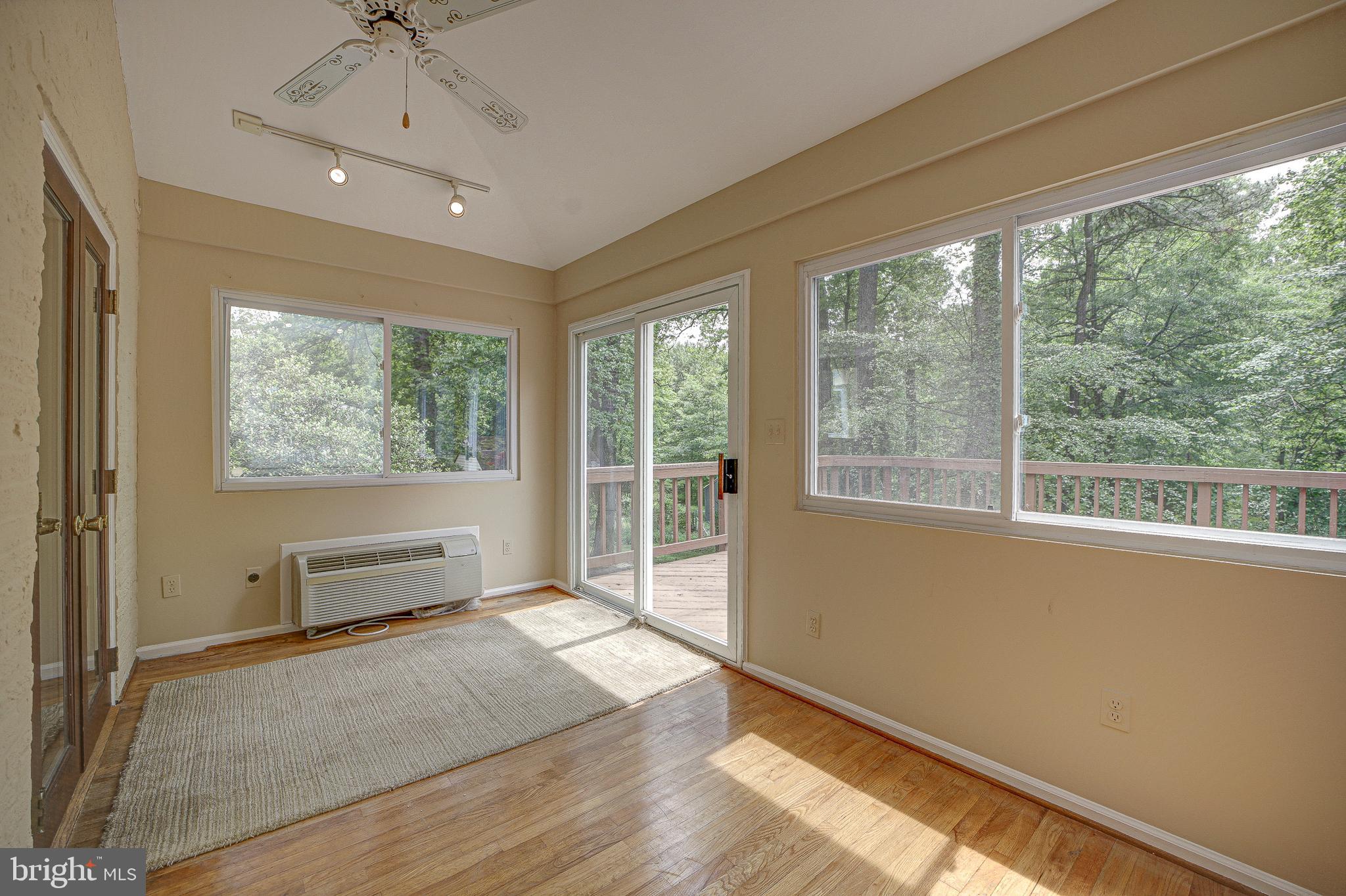 UNIVERSITY PARK - Residential