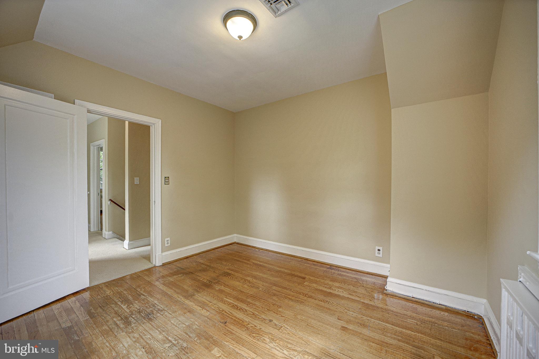 UNIVERSITY PARK - Residential