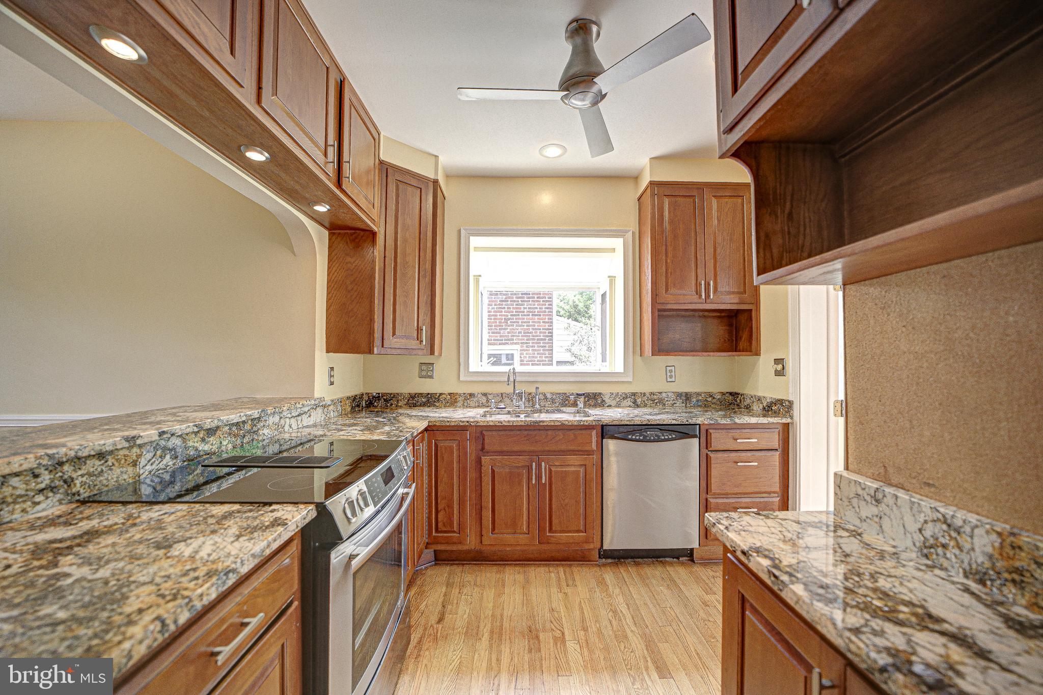 UNIVERSITY PARK - Residential