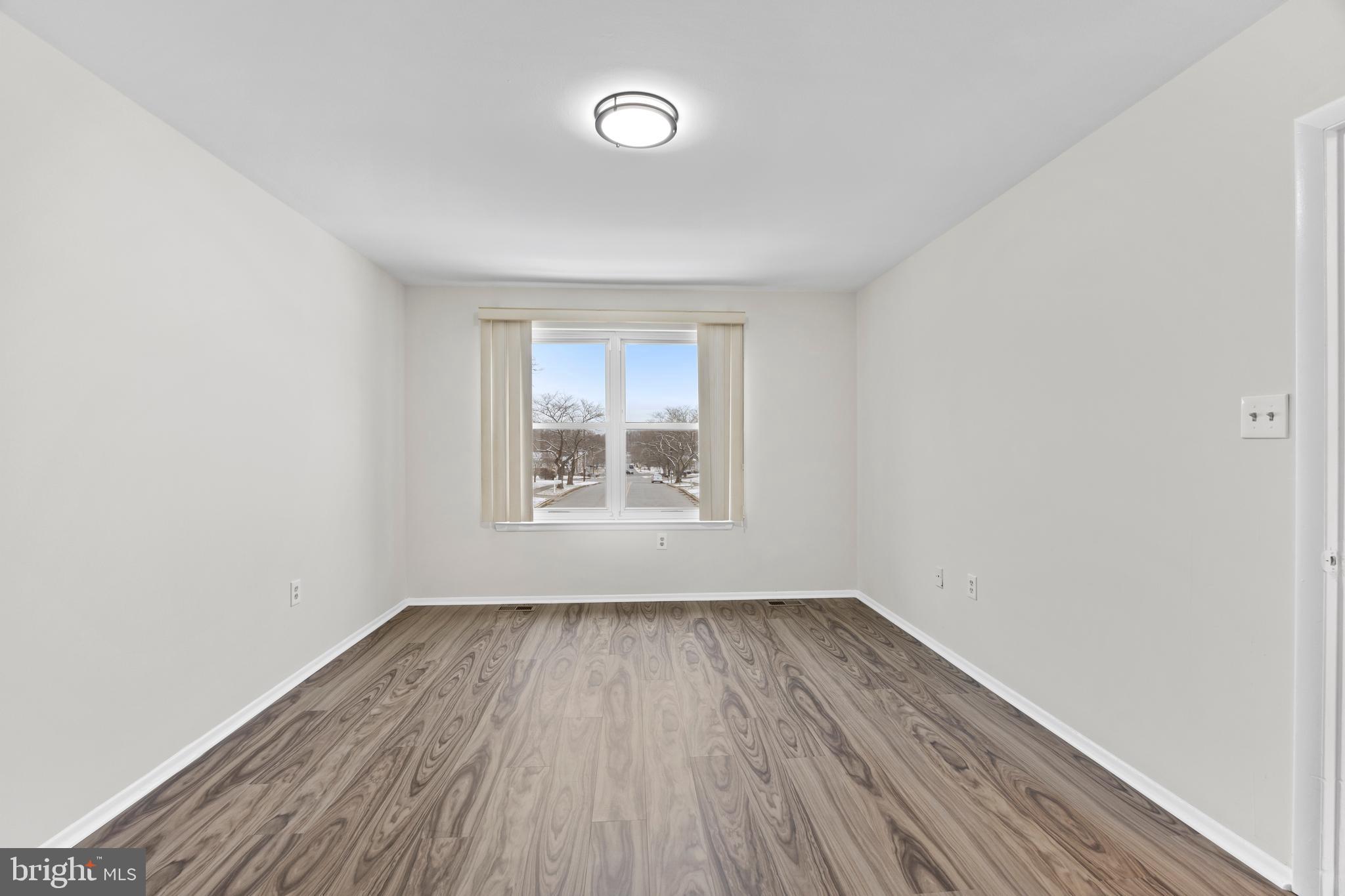 LA DOVA HEIGHTS - Residential Lease