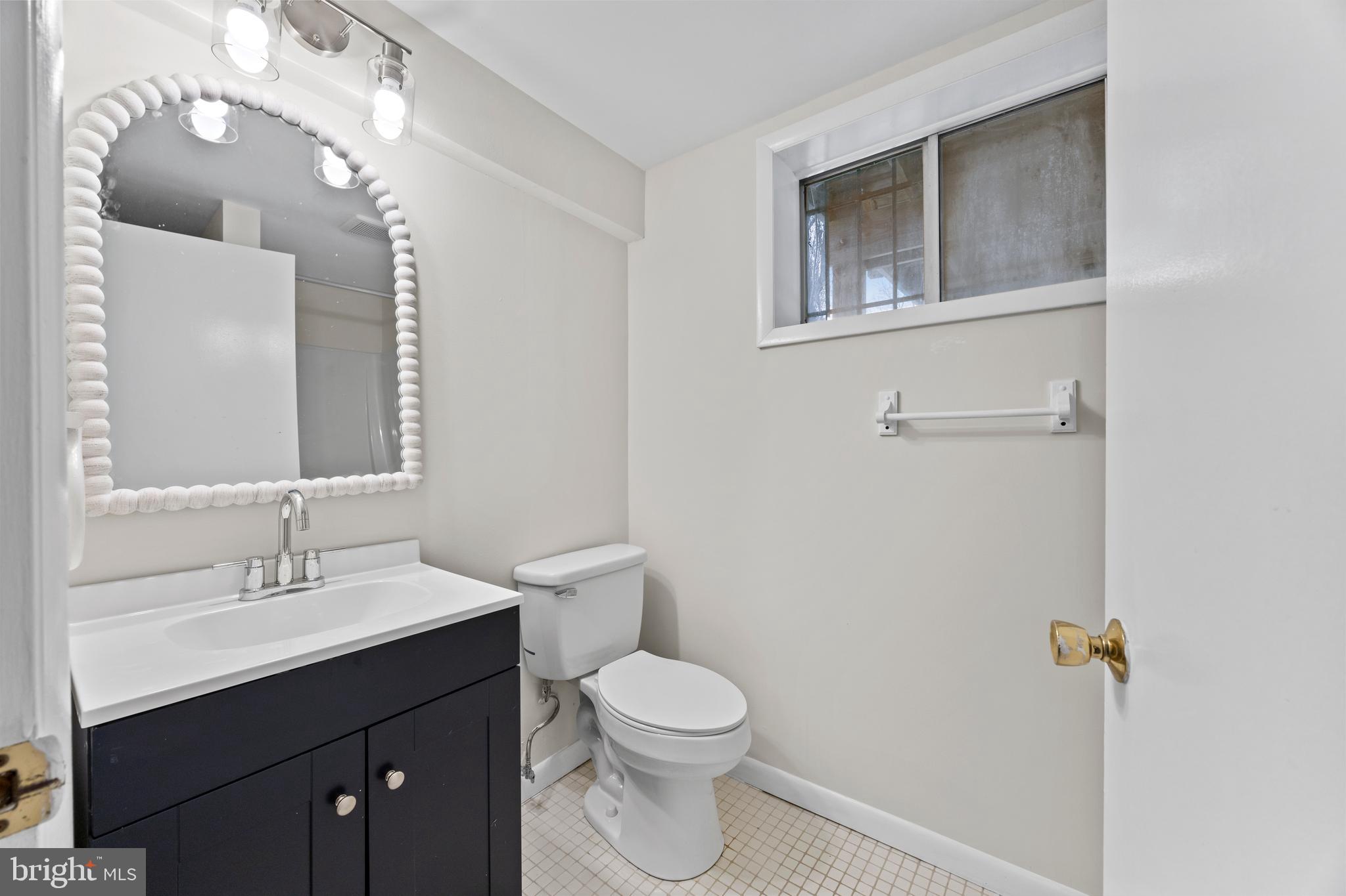 LA DOVA HEIGHTS - Residential Lease