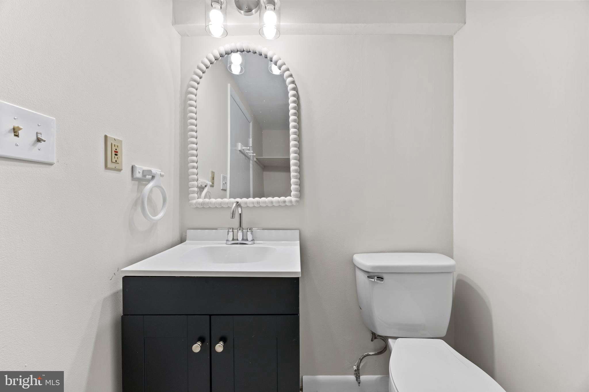 LA DOVA HEIGHTS - Residential Lease