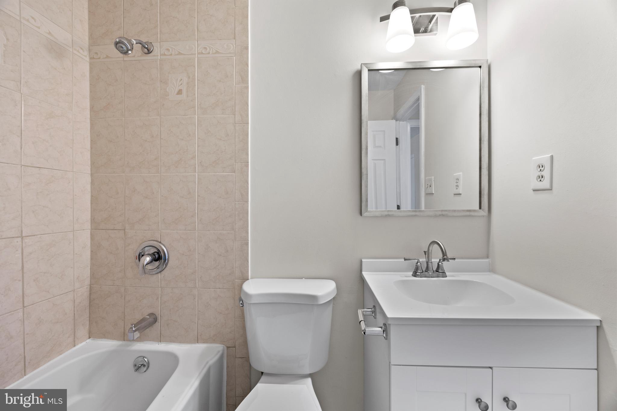 LA DOVA HEIGHTS - Residential Lease