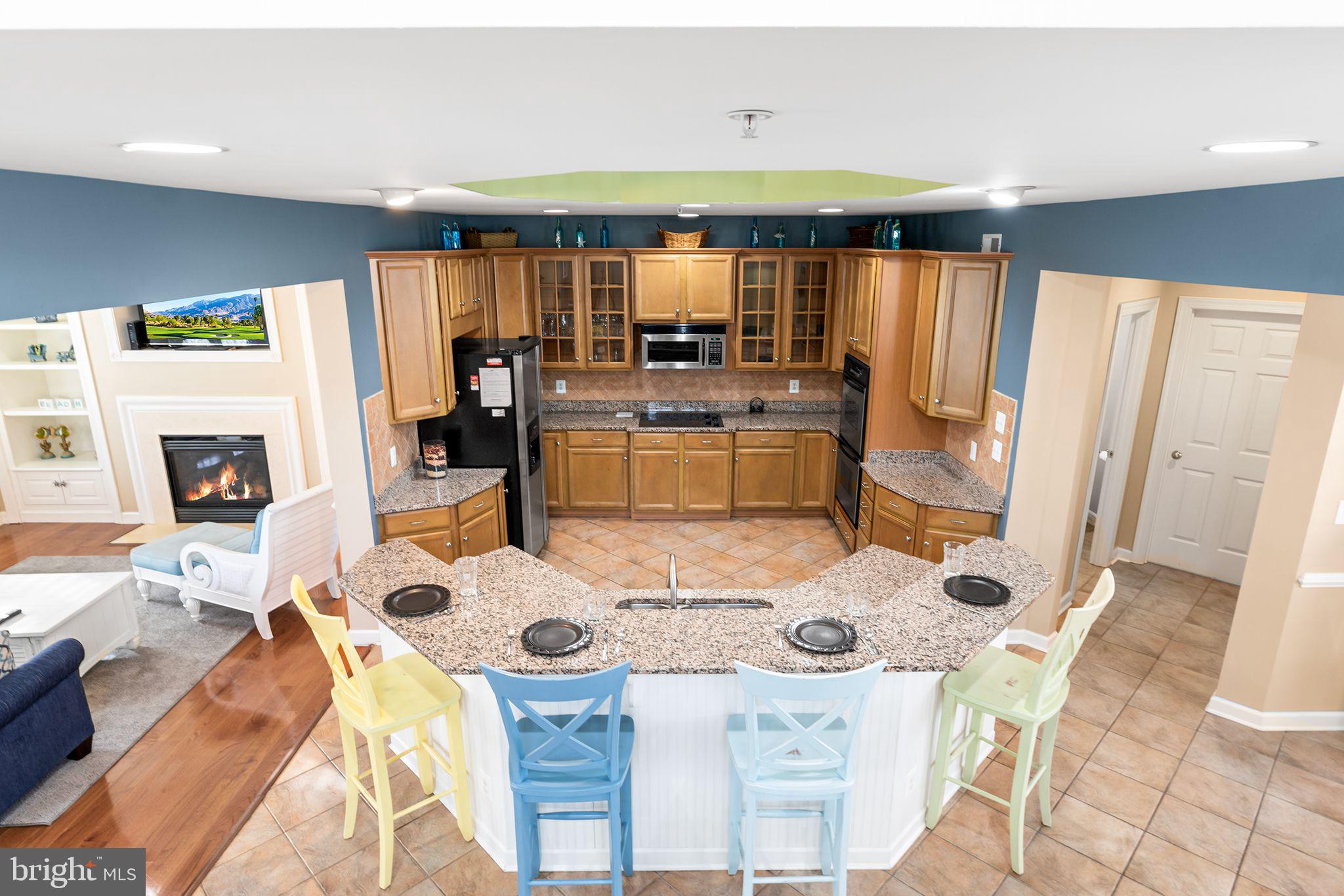 SUNSET ISLAND - Residential