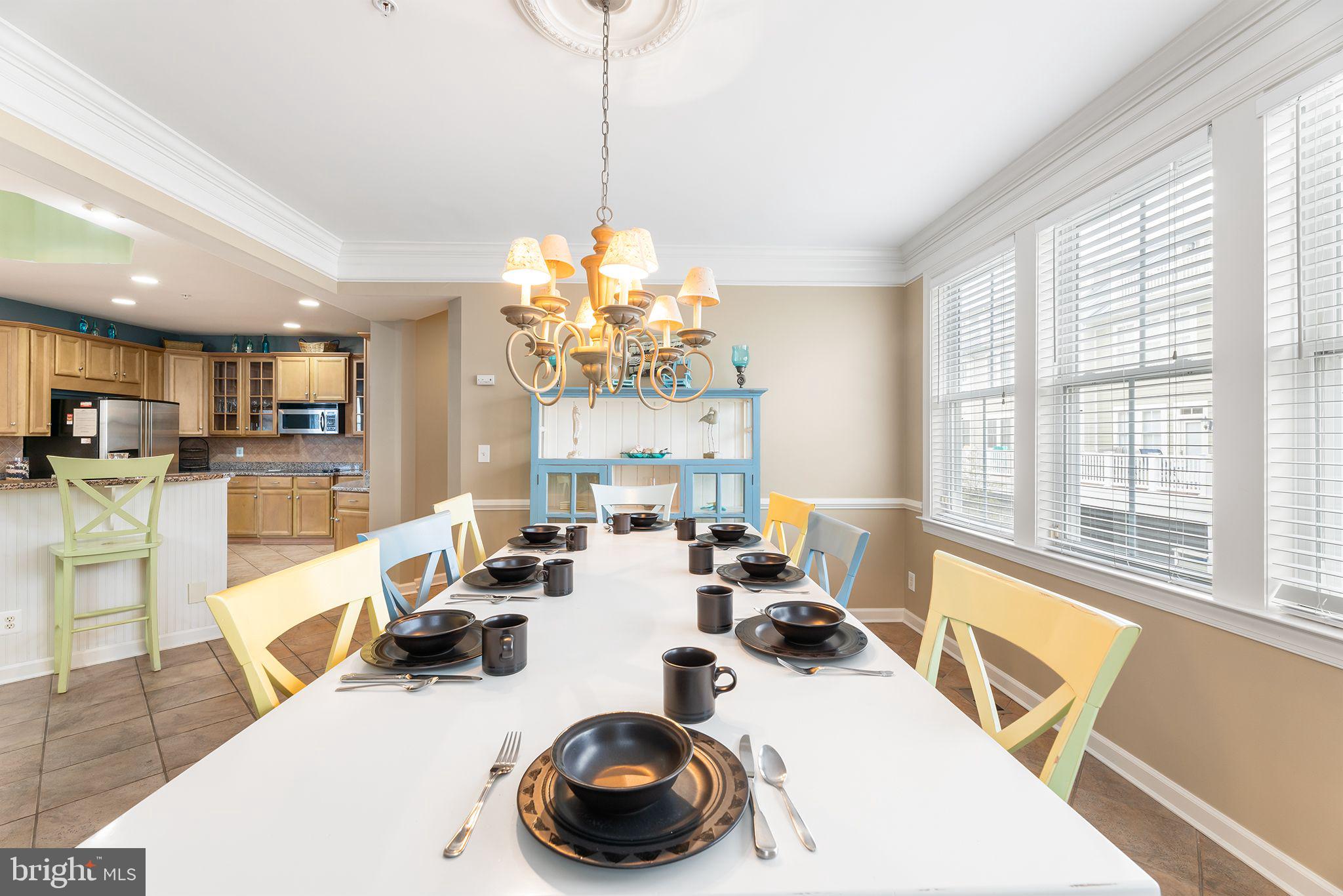 SUNSET ISLAND - Residential