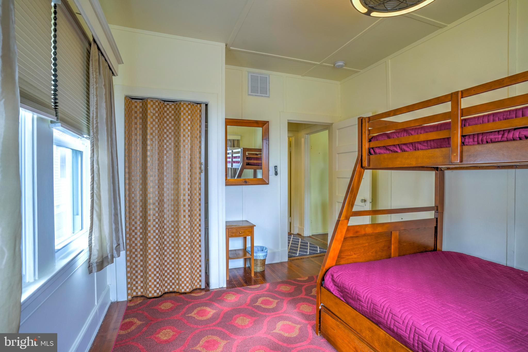 CEDARHURST ON THE BAY - Residential