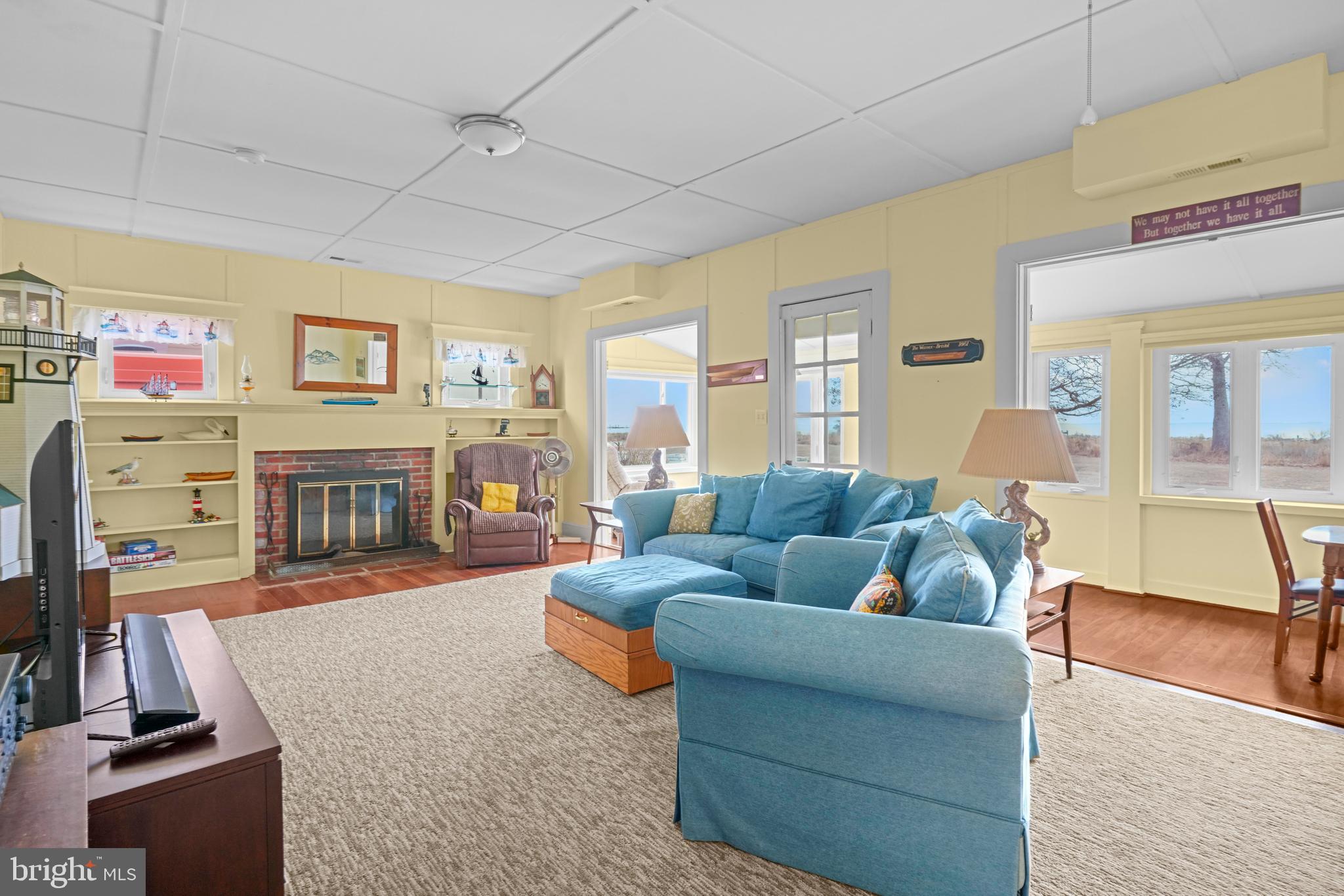 CEDARHURST ON THE BAY - Residential