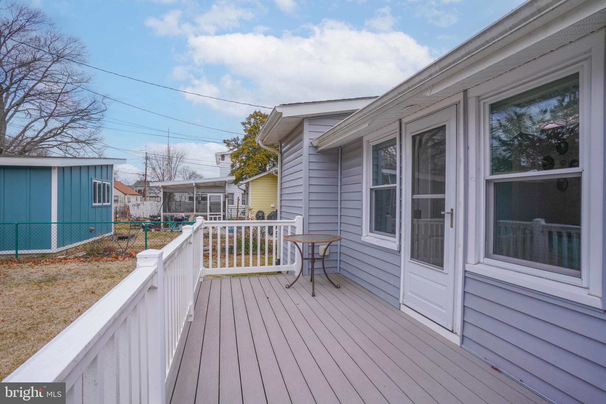 CEDARHURST ON THE BAY - Residential