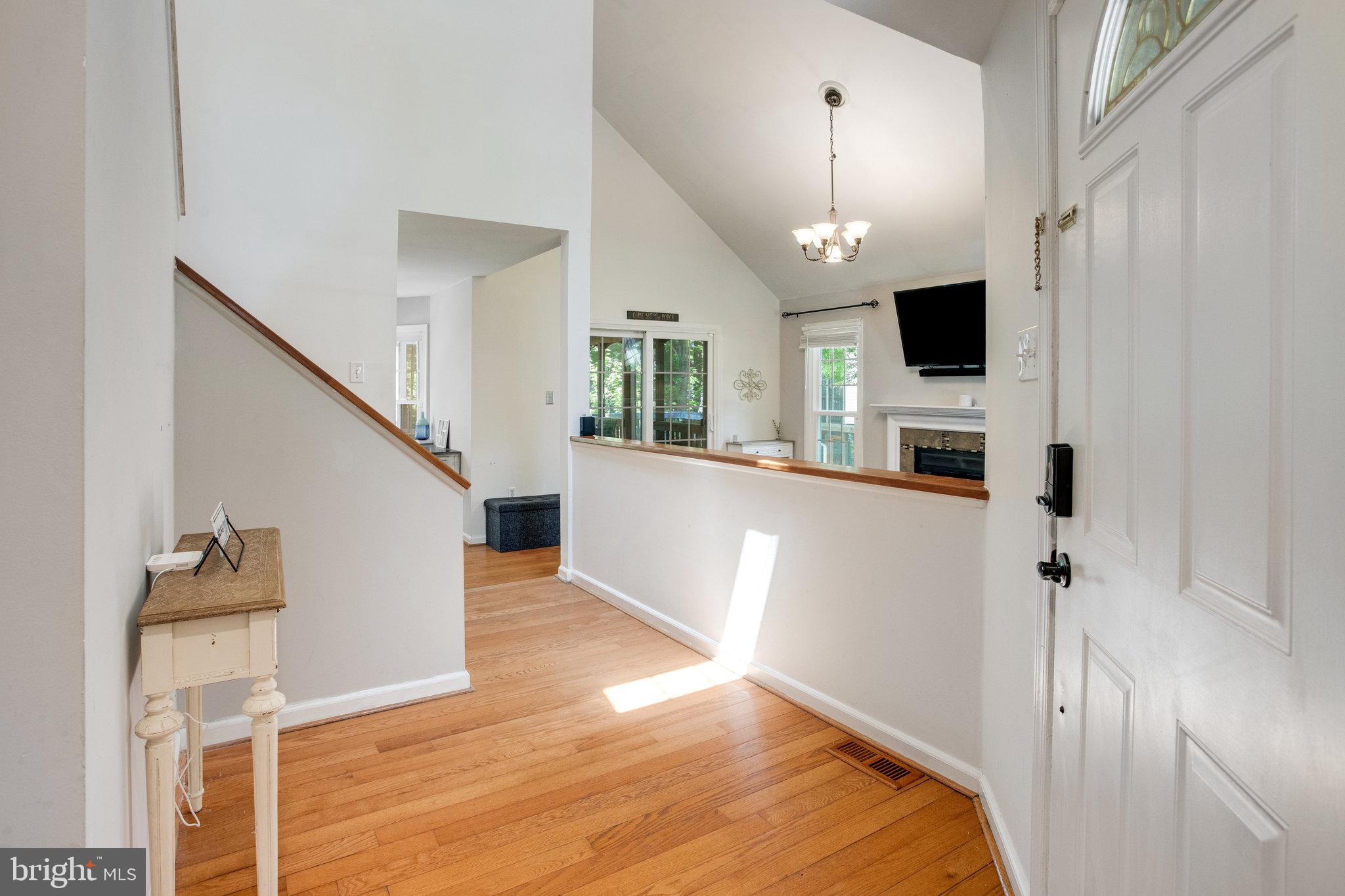 LAKE RIDGE - Residential