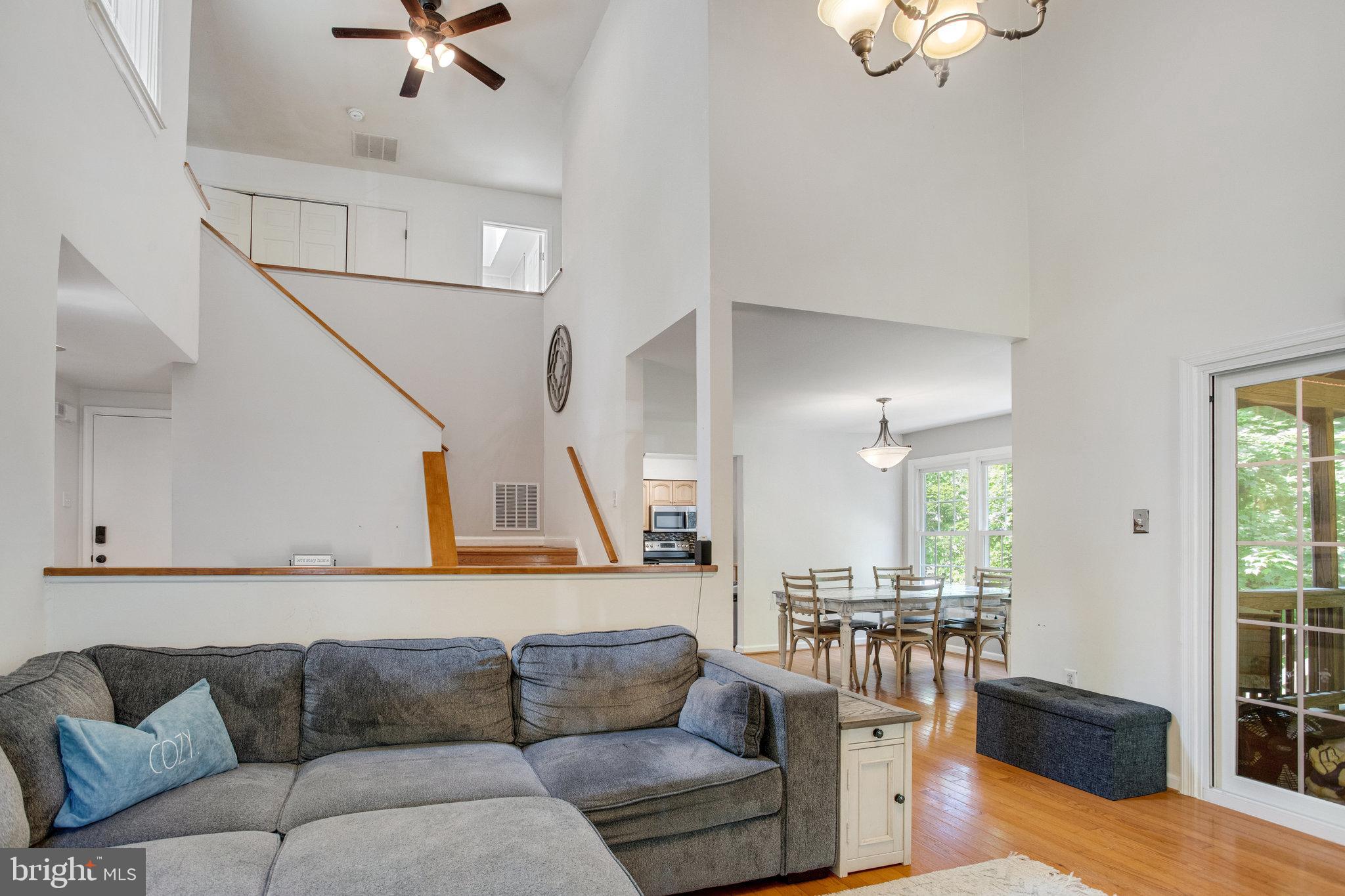 LAKE RIDGE - Residential