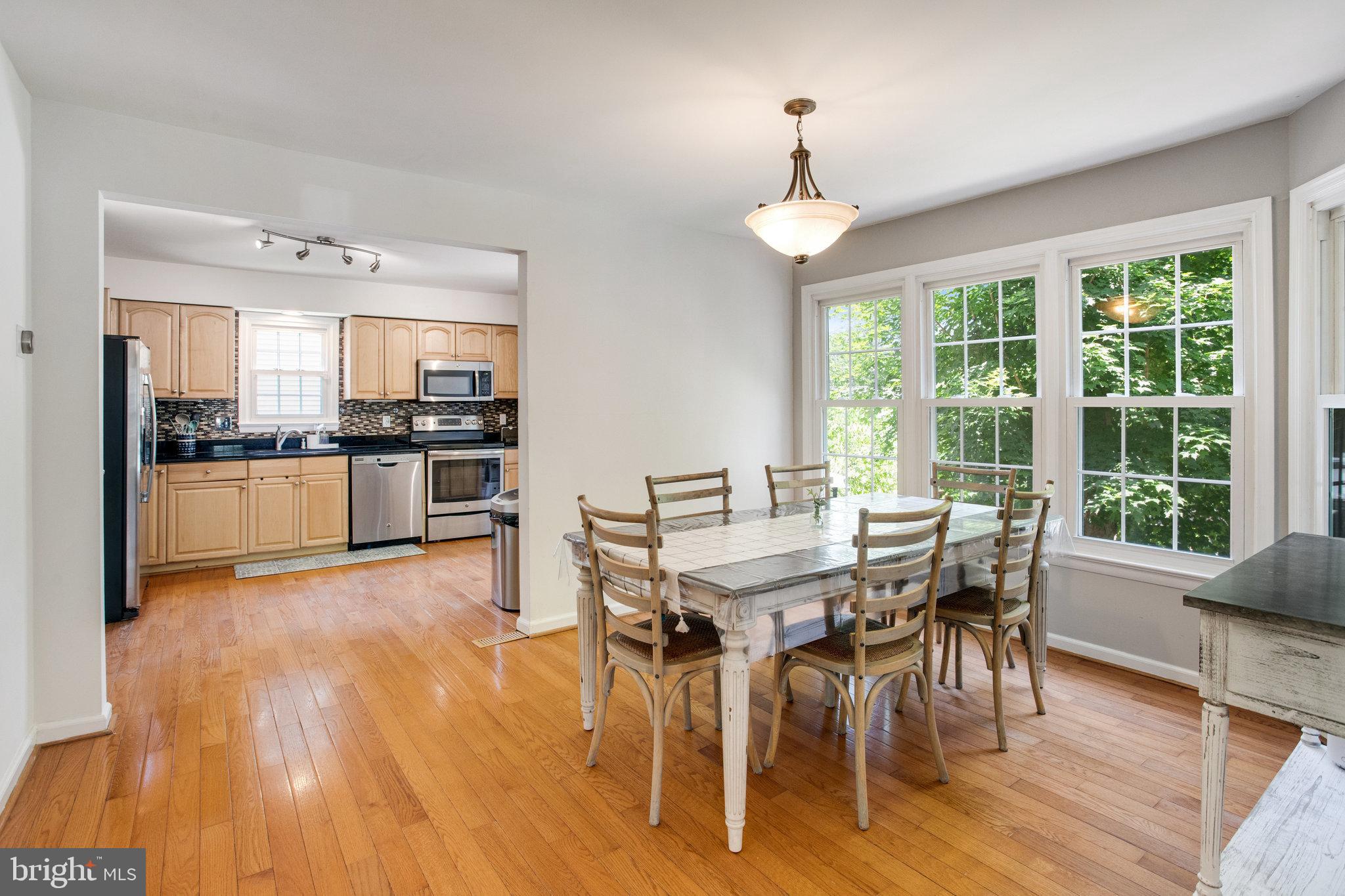 LAKE RIDGE - Residential